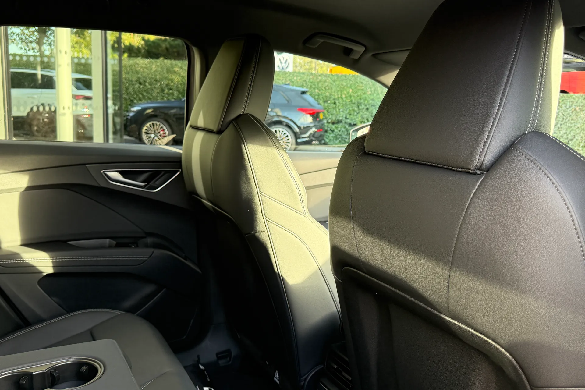 Audi Q4 thumbnail image number 49