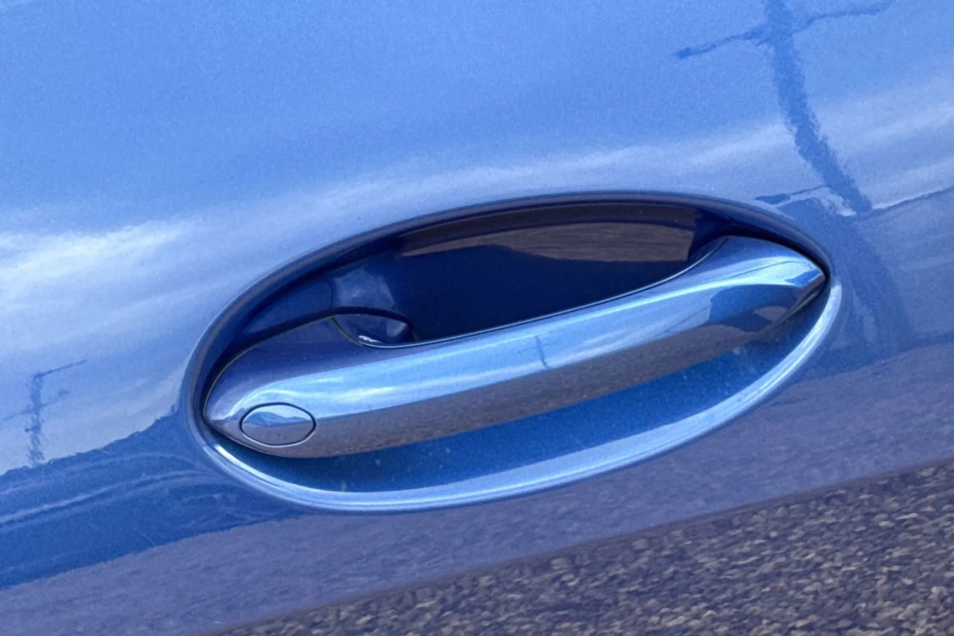 BMW 4 SERIES thumbnail image number 16