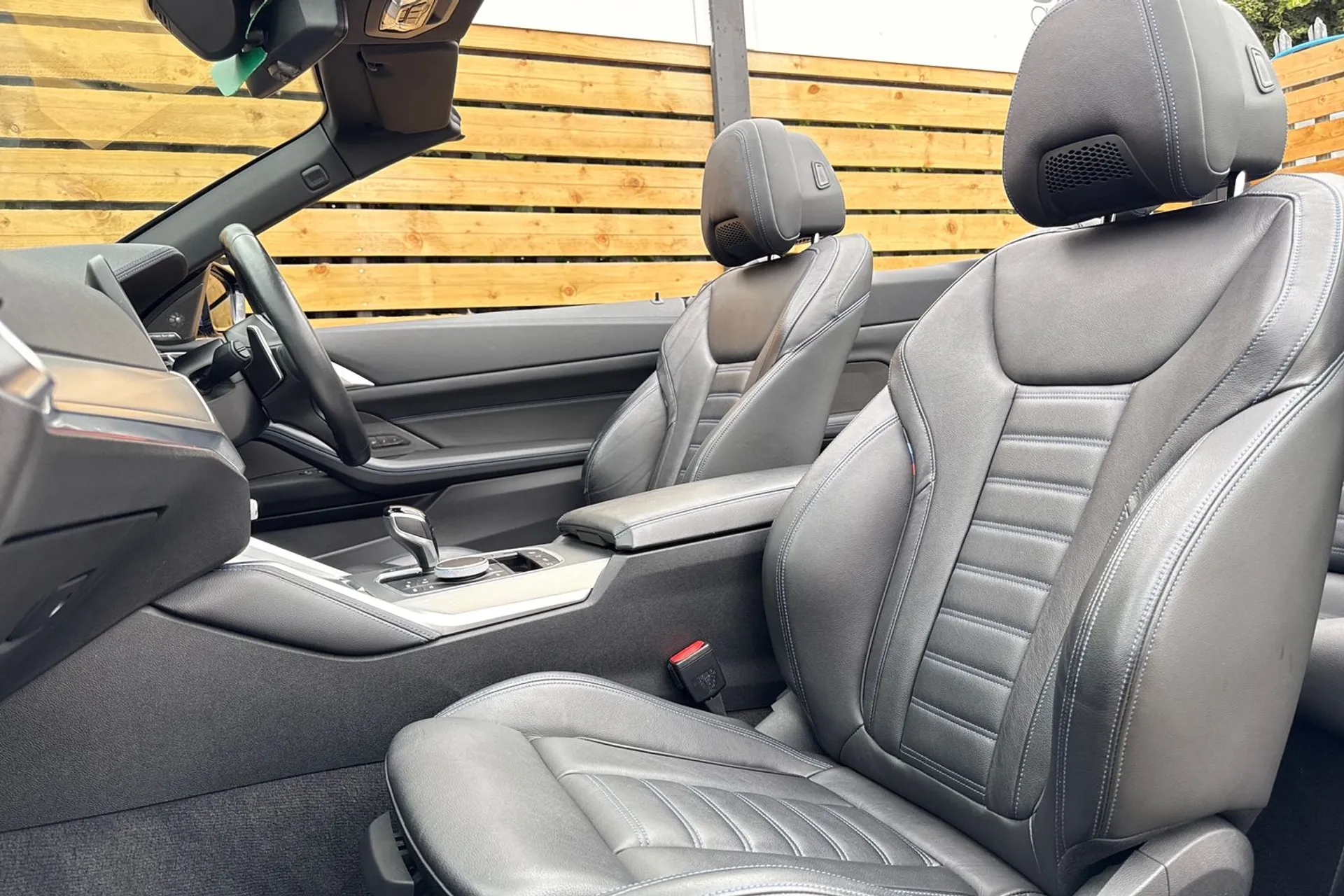 BMW 4 SERIES thumbnail image number 28