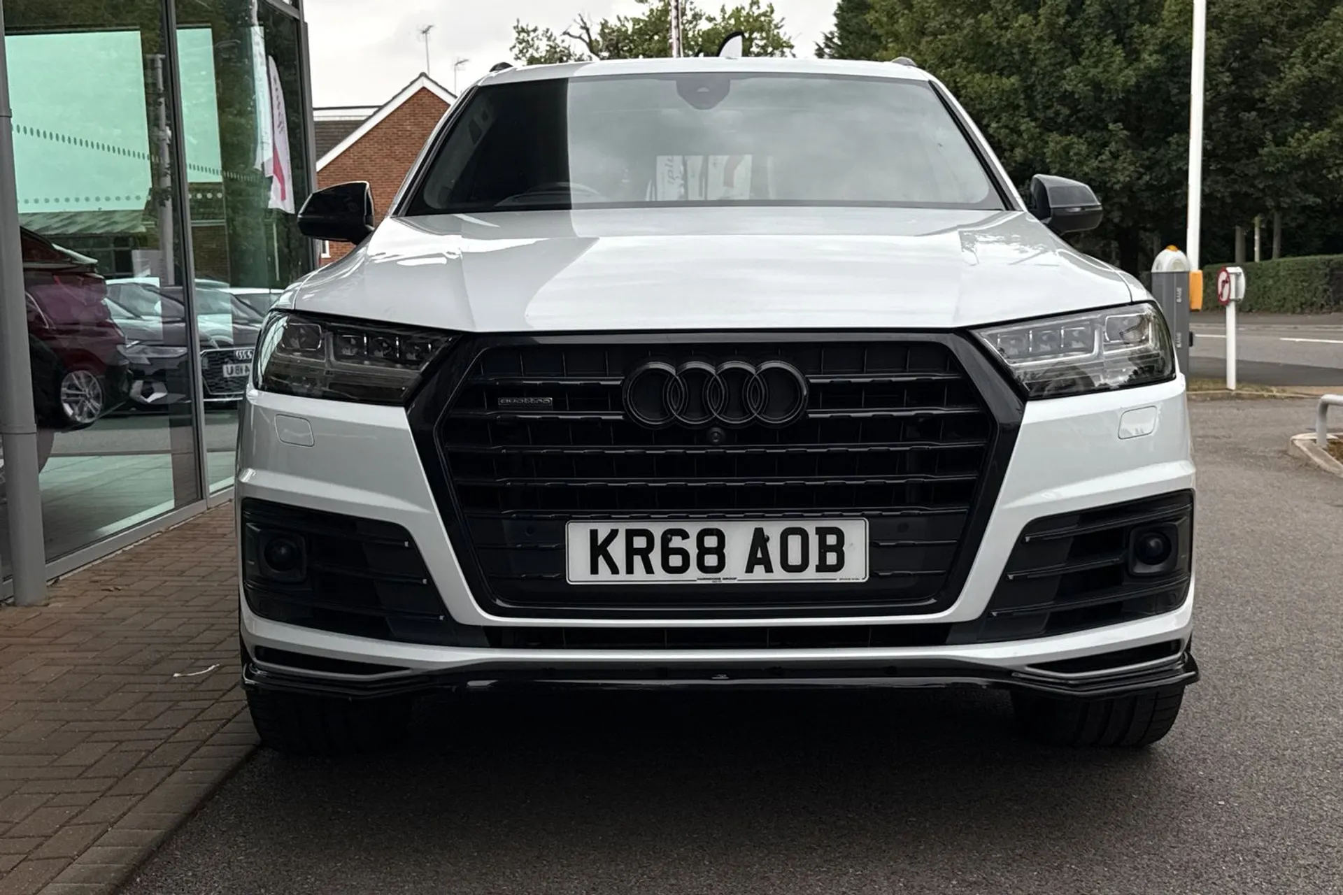 Audi Q7 thumbnail image number 12