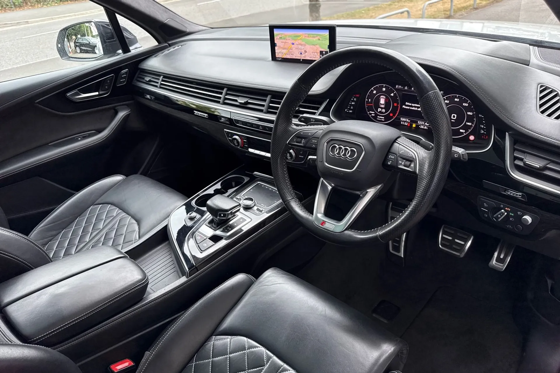 Audi Q7 thumbnail image number 26
