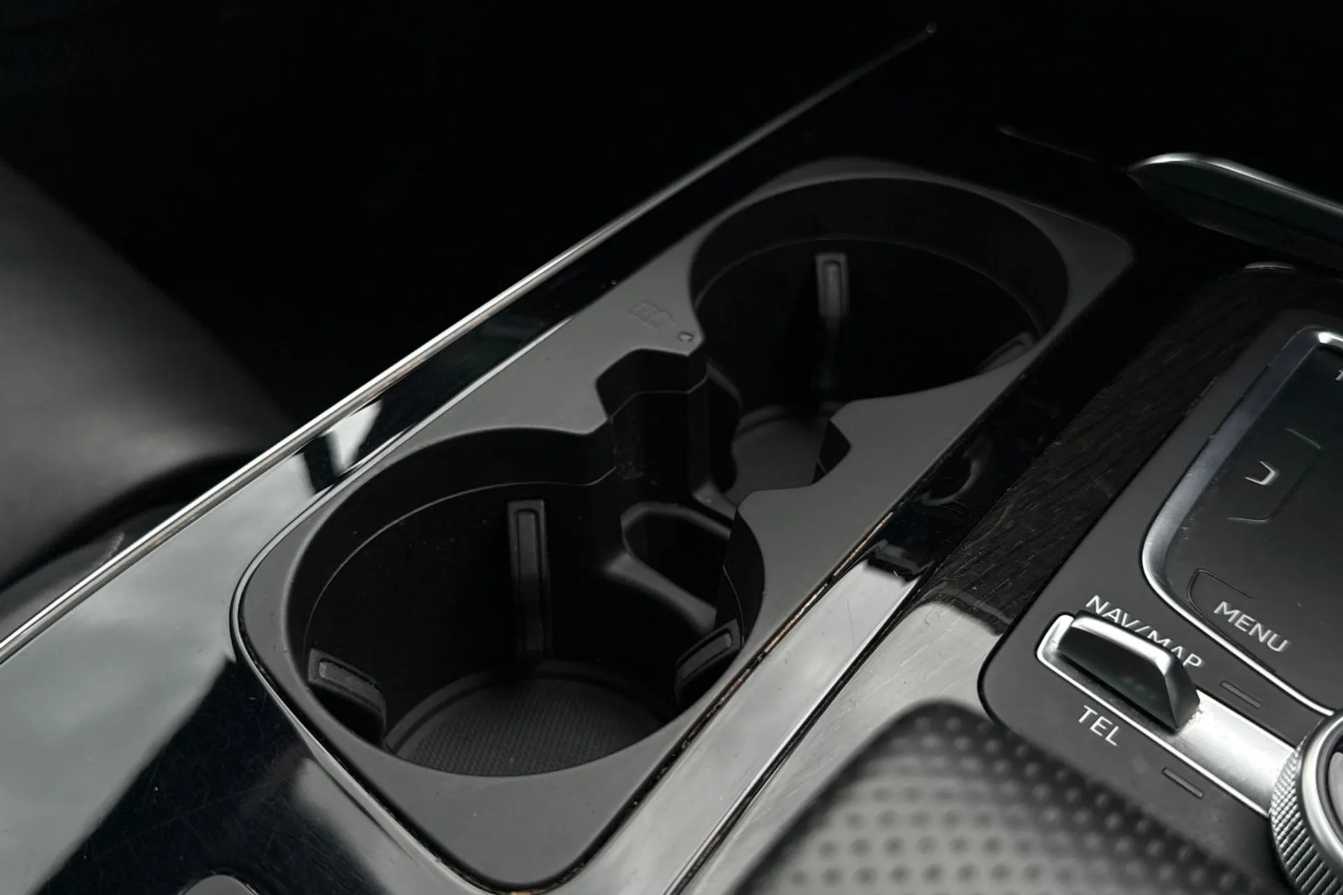 Audi Q7 thumbnail image number 43
