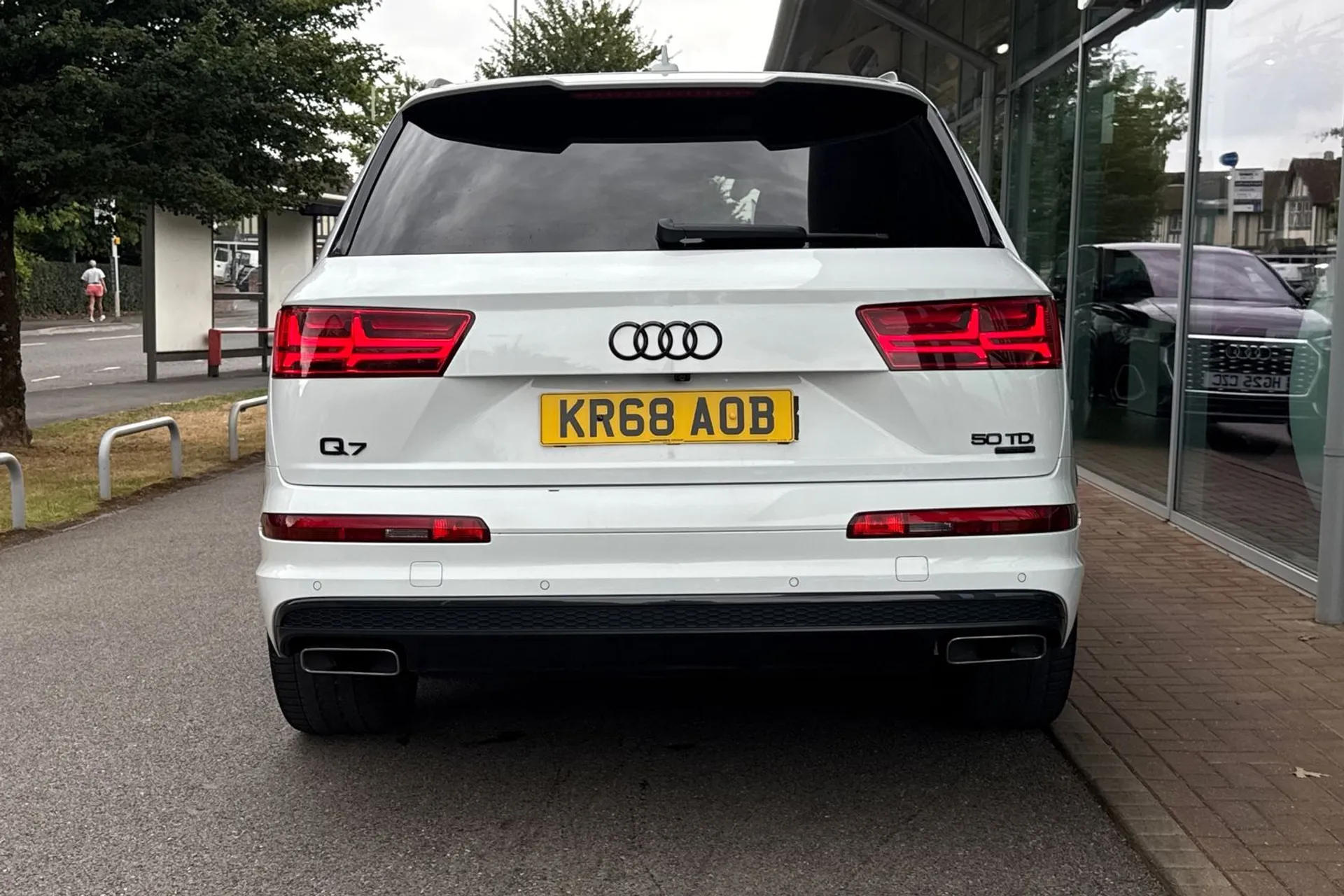 Audi Q7 thumbnail image number 8