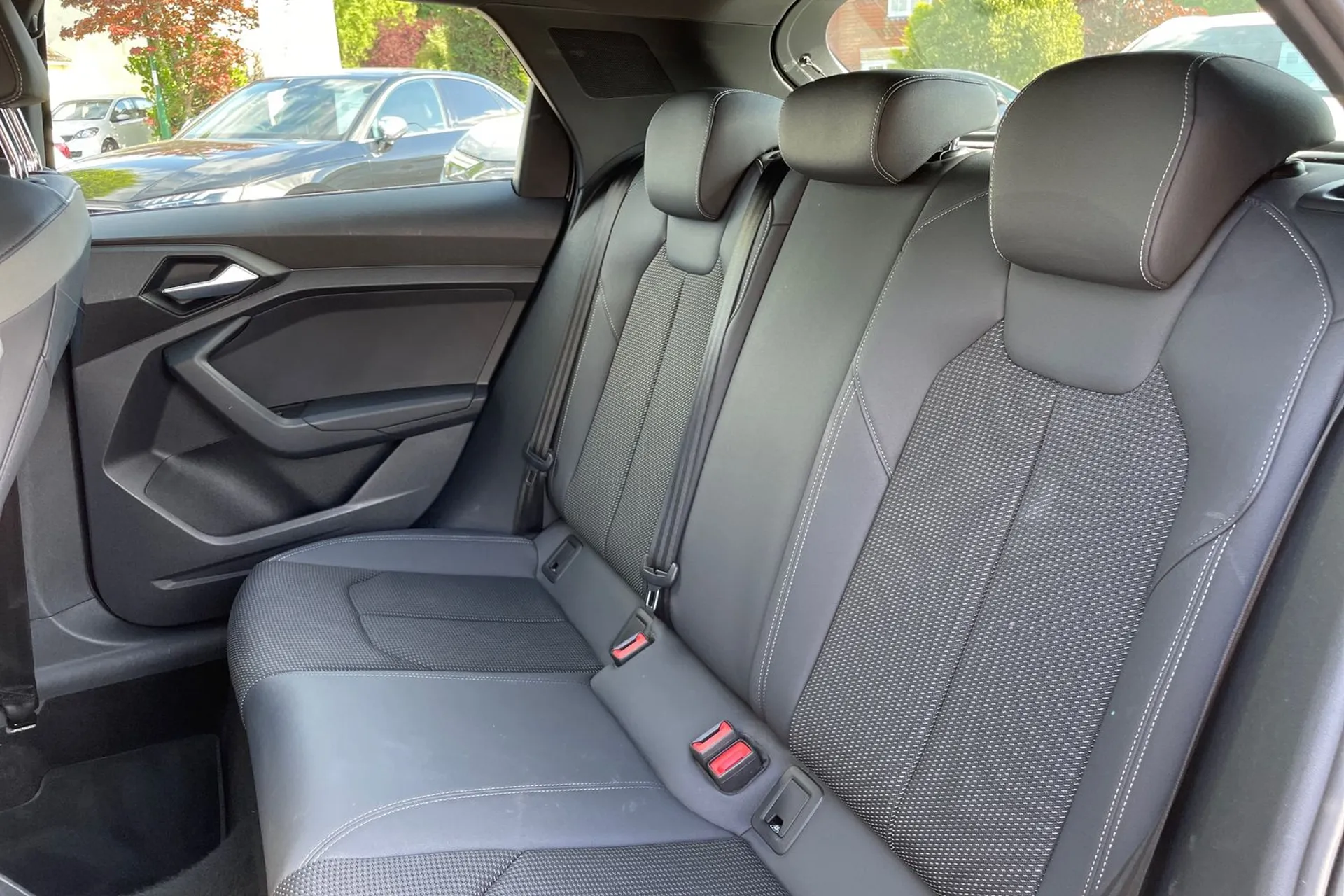 Audi A1 thumbnail image number 37
