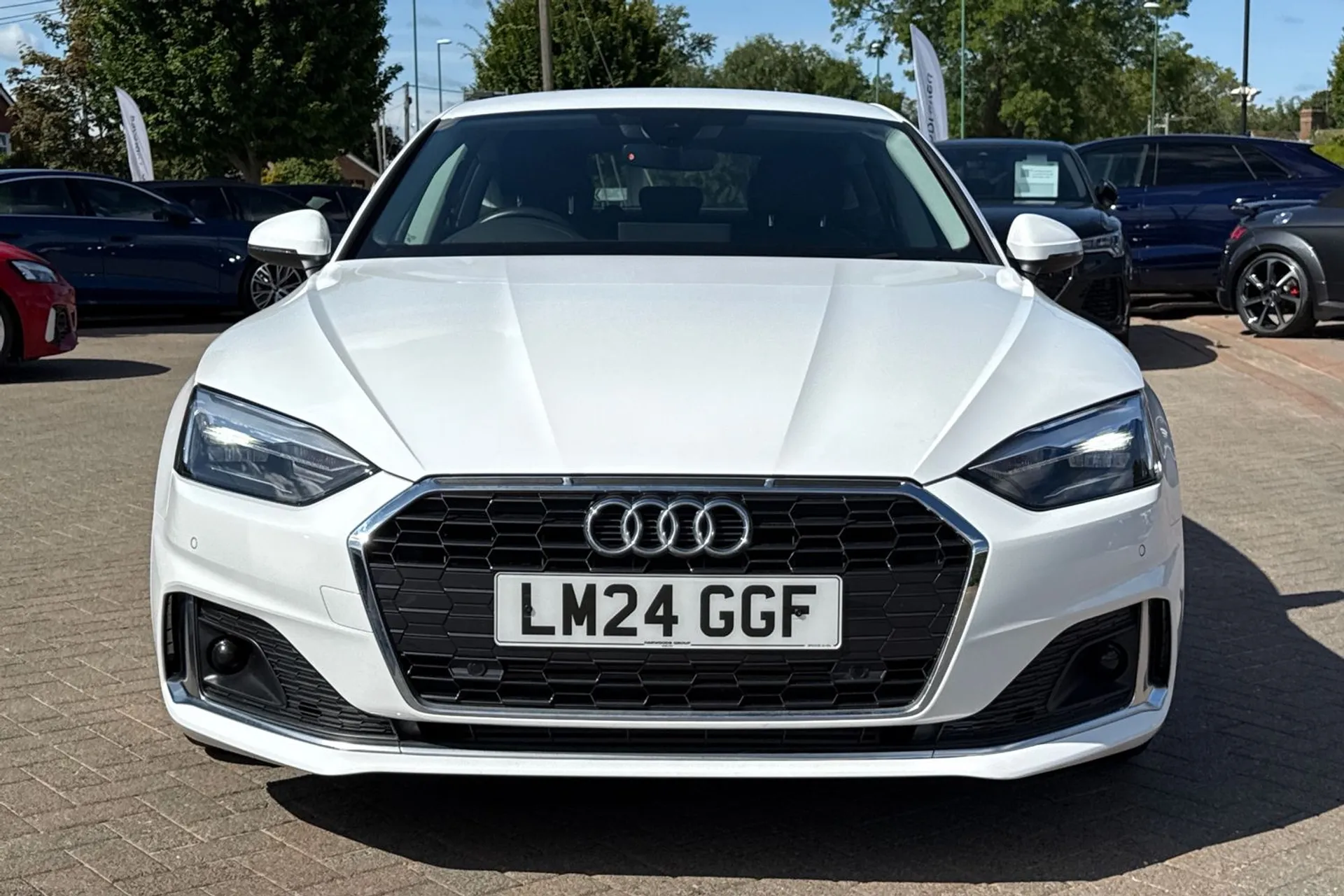 Audi A5 thumbnail image number 25