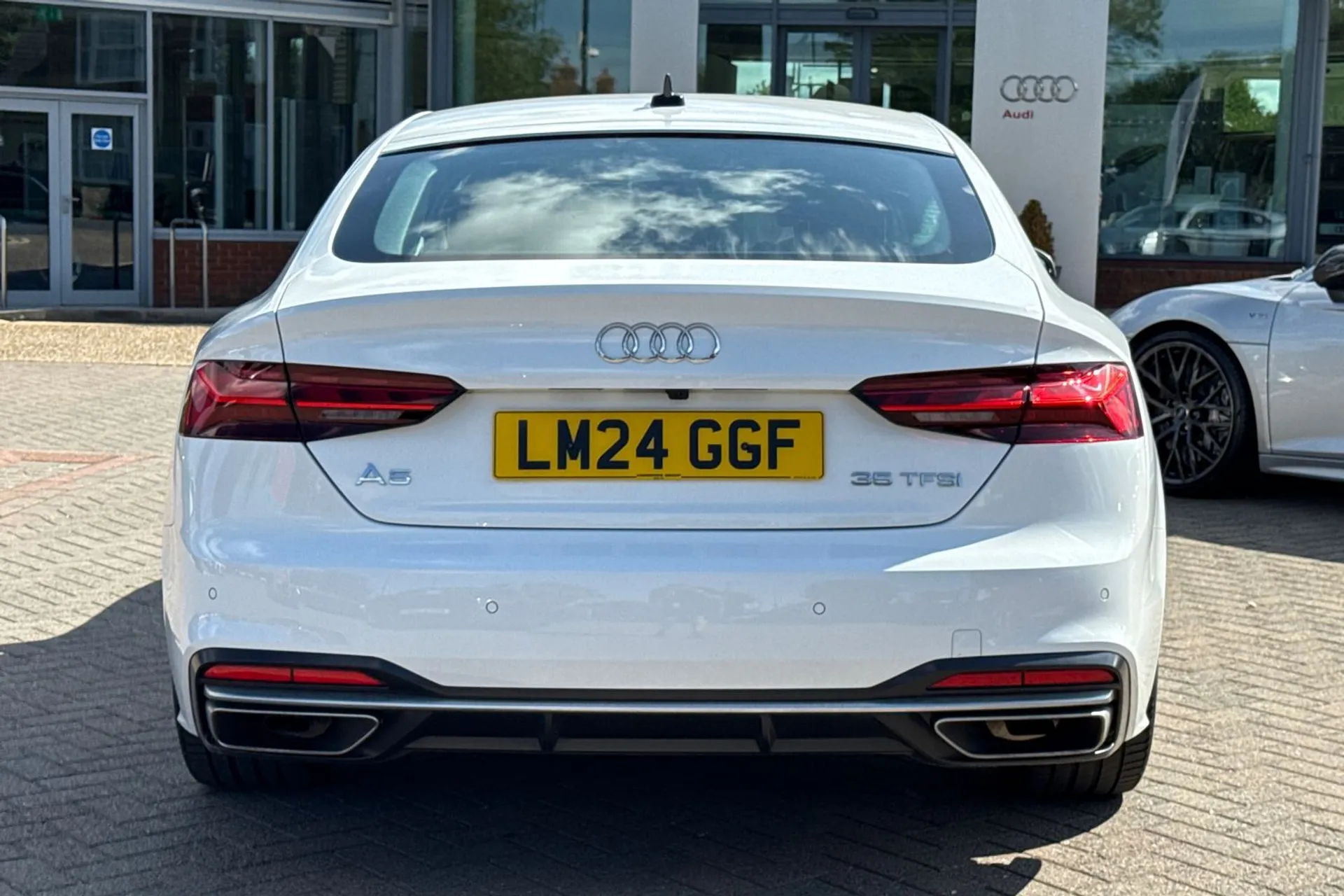 Audi A5 thumbnail image number 5