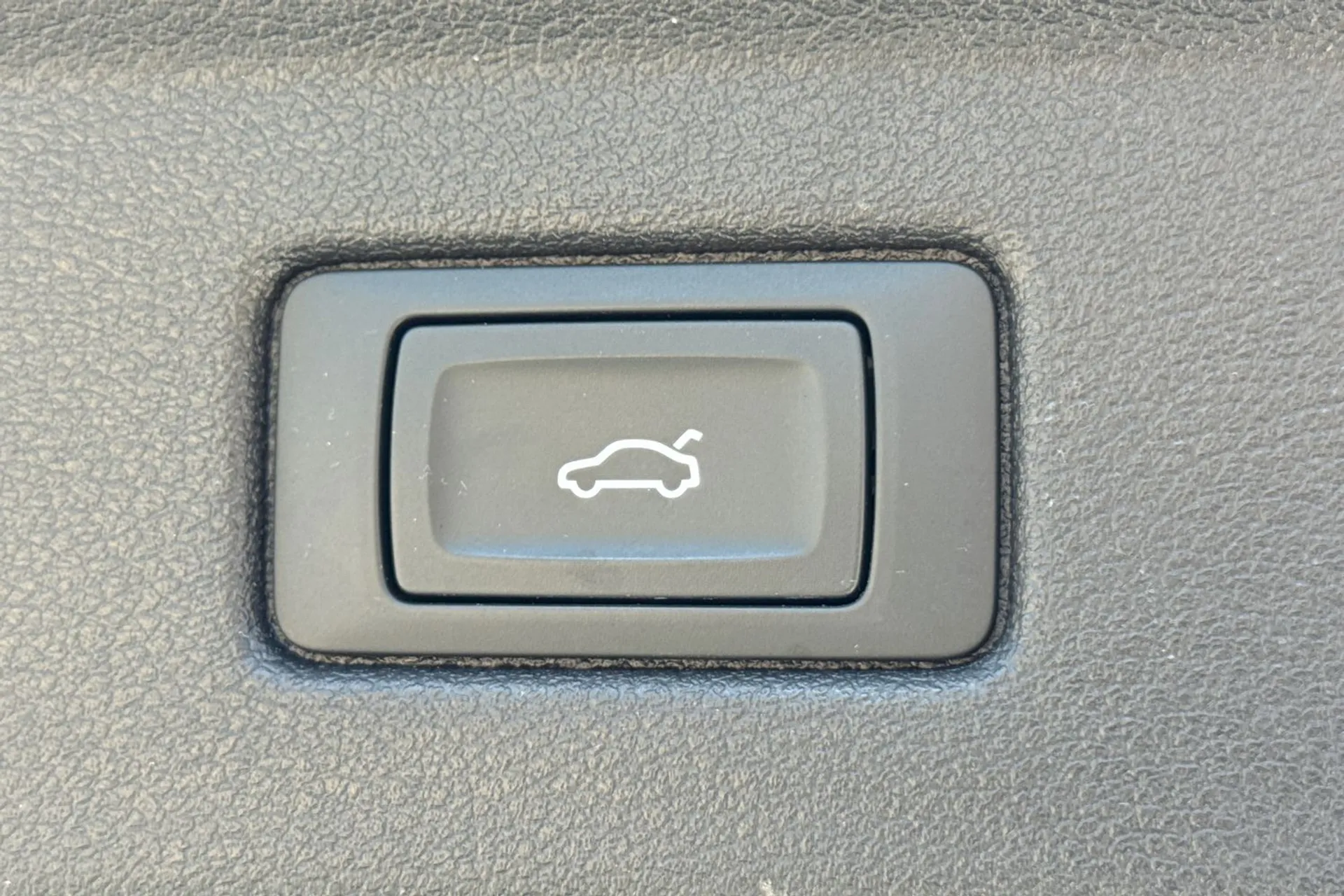 Audi A5 thumbnail image number 34