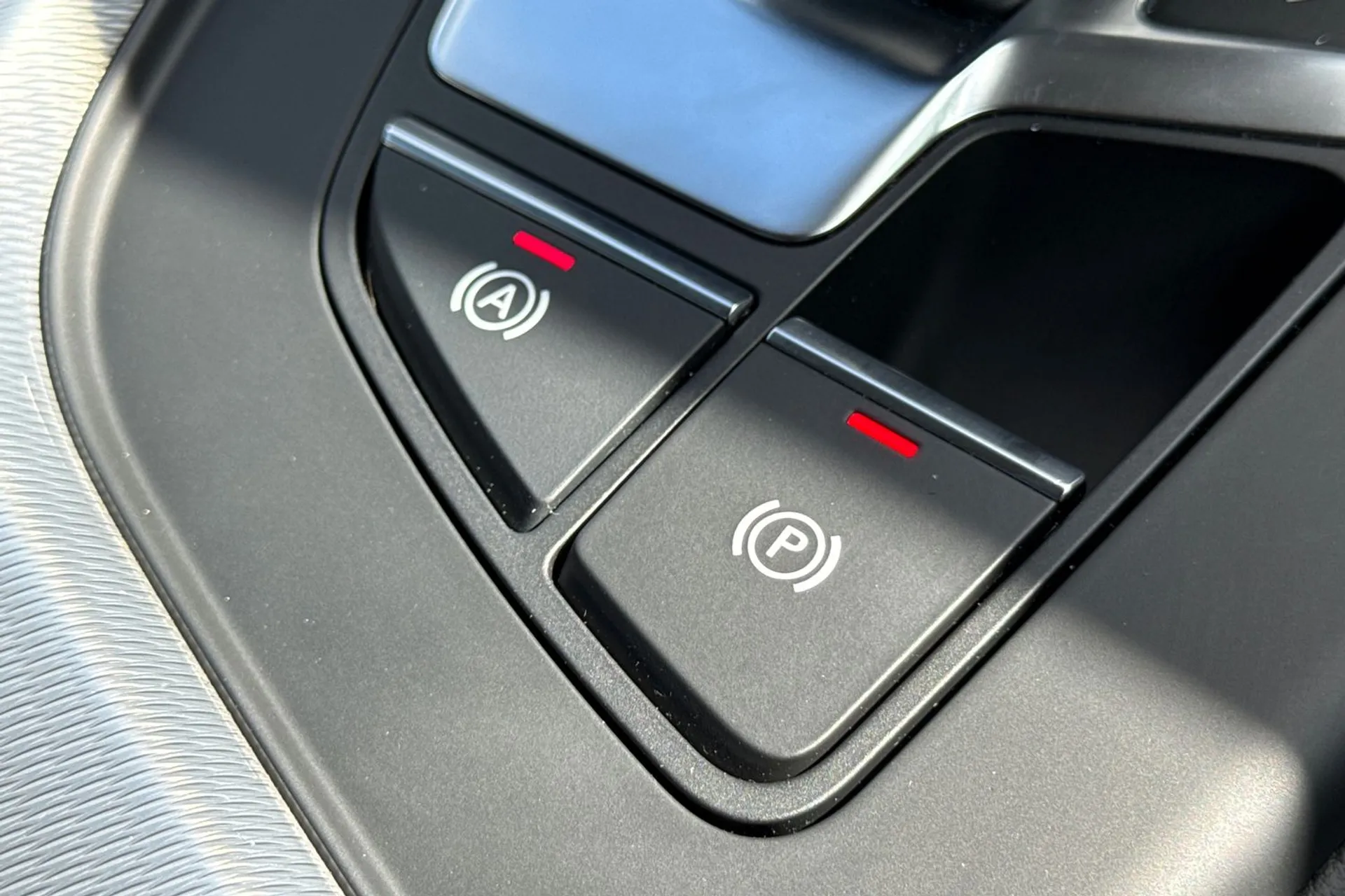 Audi A5 thumbnail image number 37
