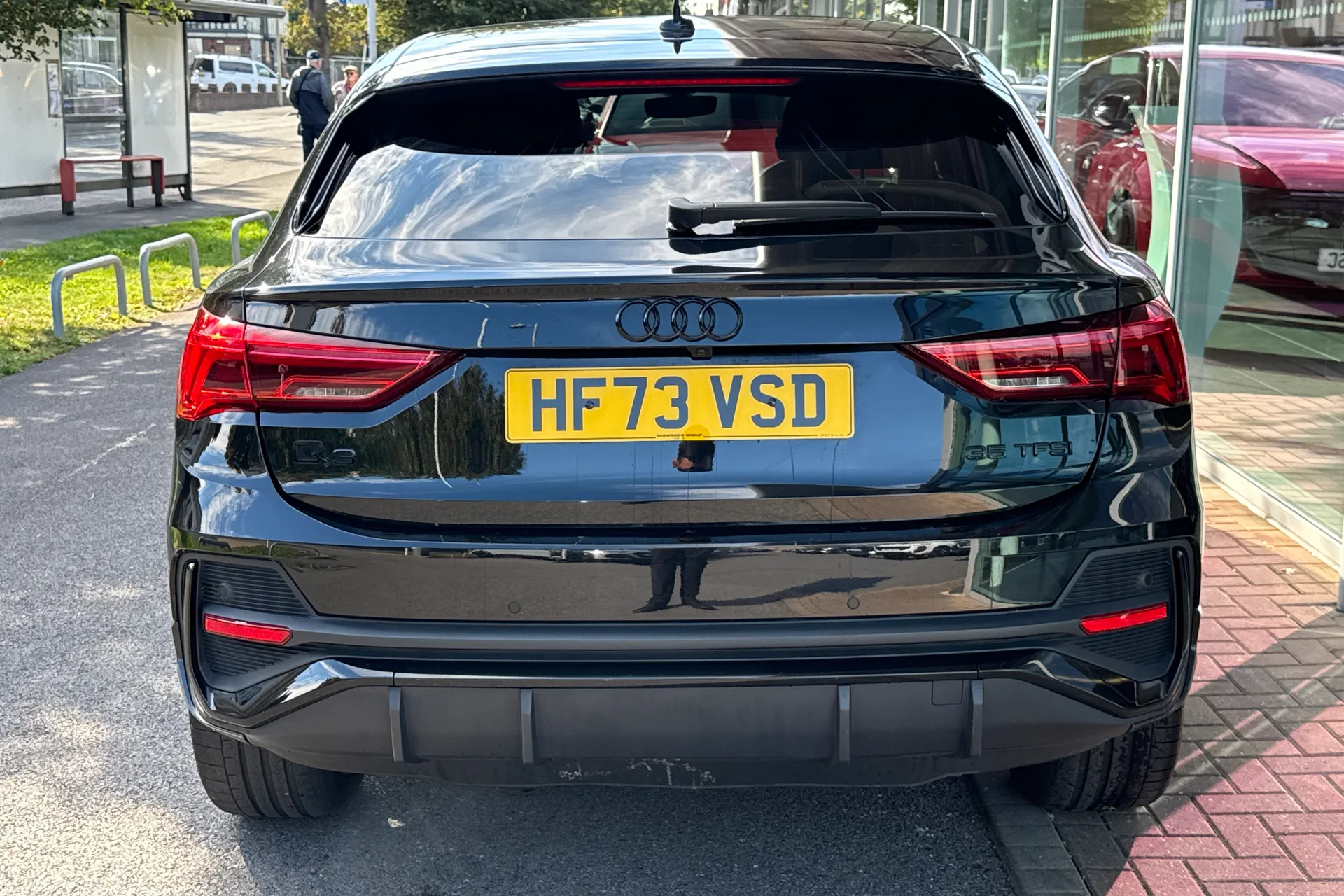 Audi Q3 thumbnail image number 44