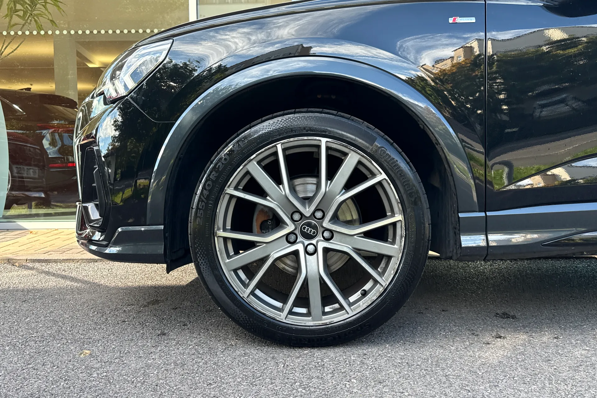 Audi Q3 thumbnail image number 53