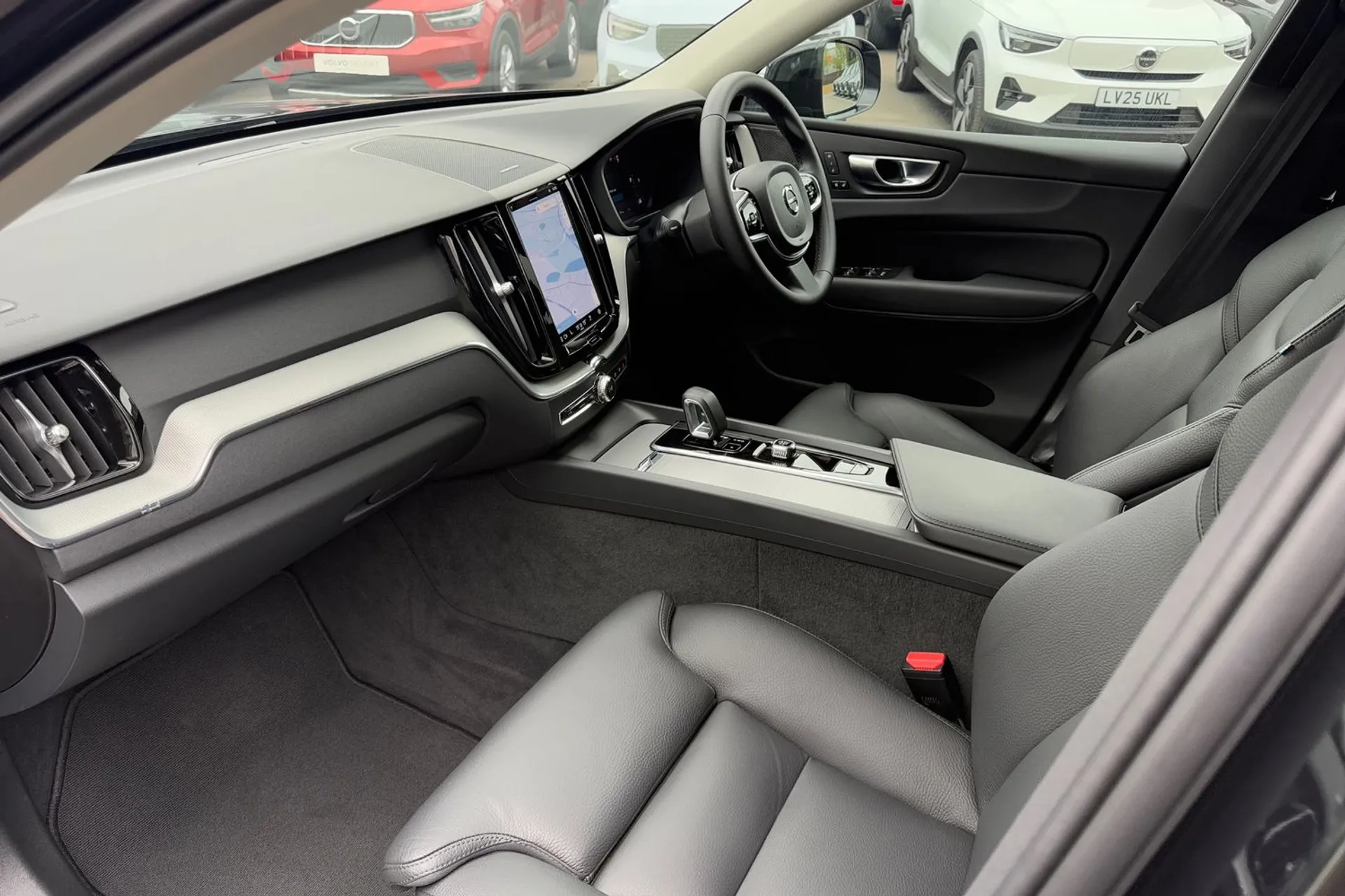 Volvo XC60 thumbnail image number 26