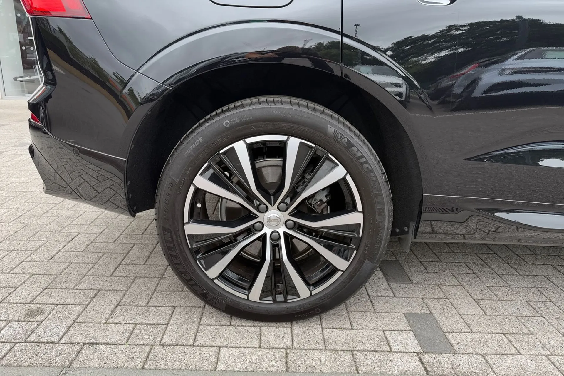 Volvo XC60 thumbnail image number 13