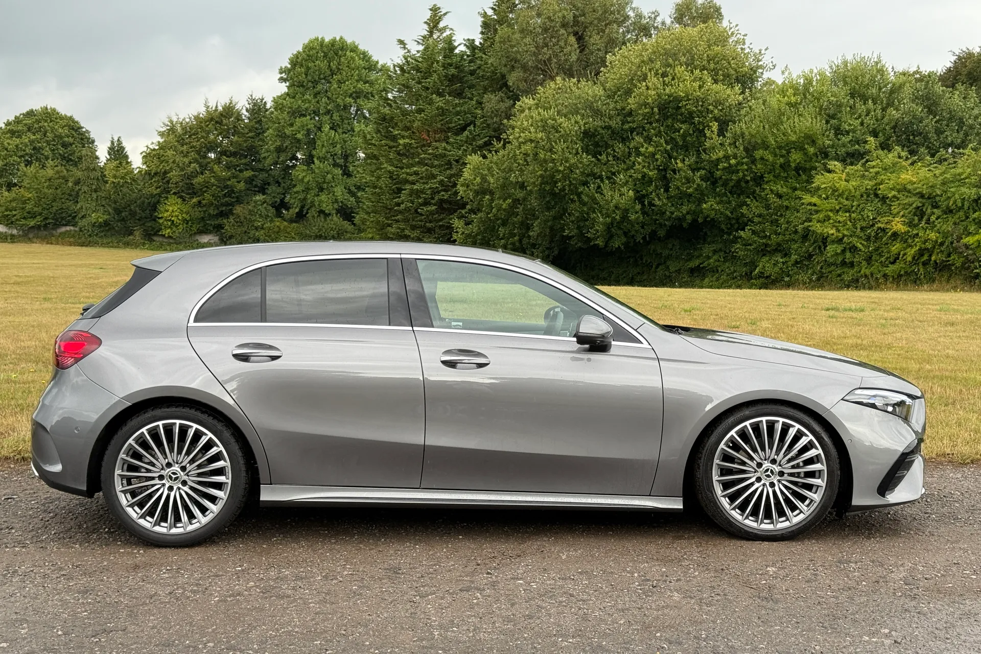 MERCEDES-BENZ A CLASS thumbnail image number 2