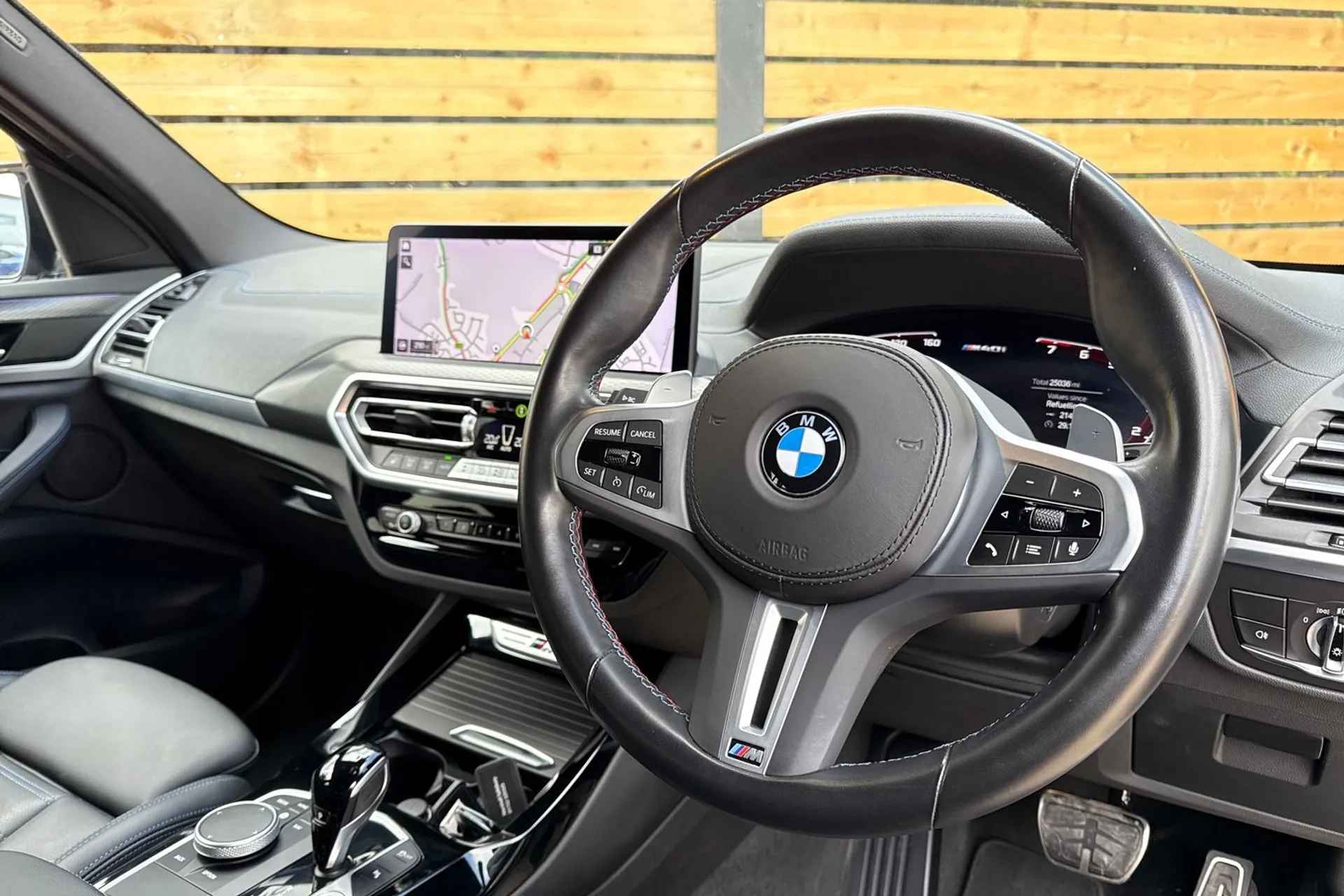 BMW X3 thumbnail image number 28