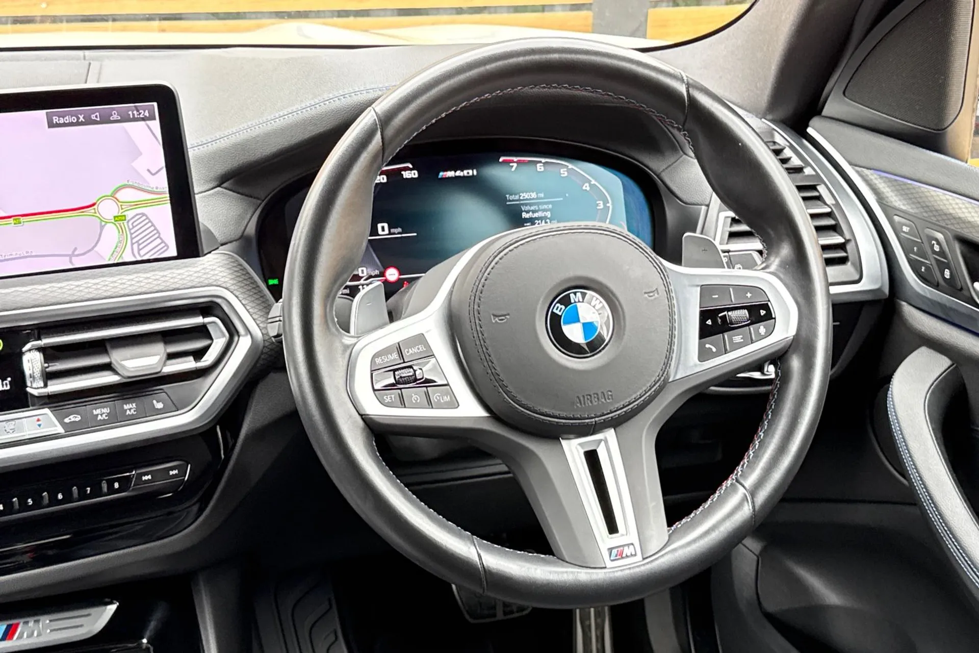 BMW X3 thumbnail image number 36