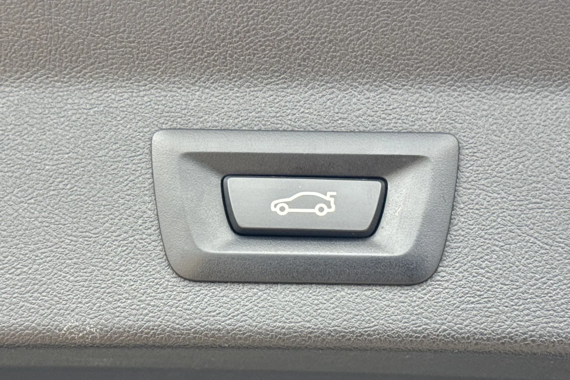 BMW X3 thumbnail image number 22