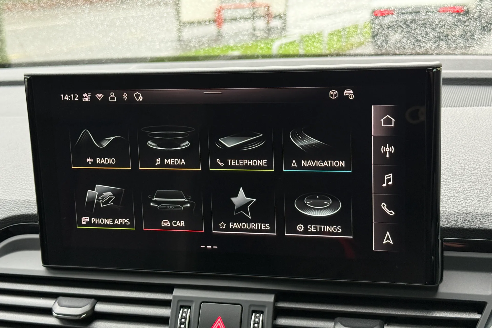 Audi Q5 thumbnail image number 22