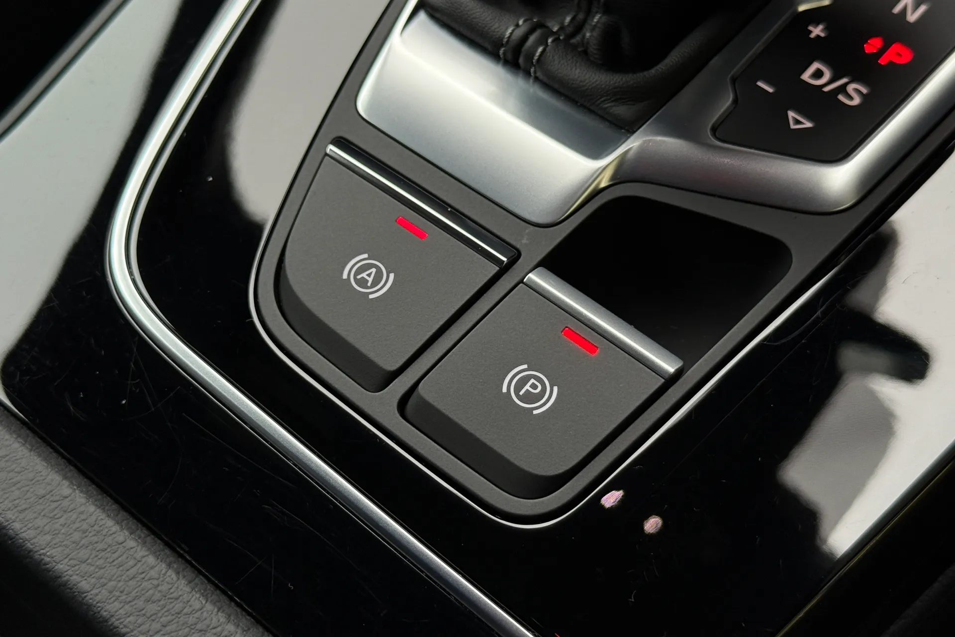 Audi Q5 thumbnail image number 29