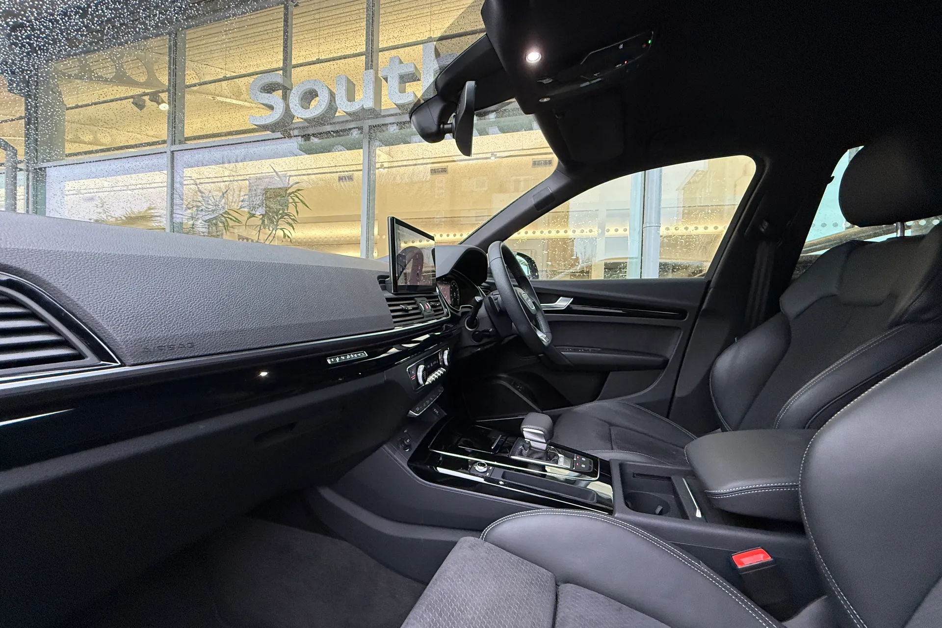 Audi Q5 thumbnail image number 8