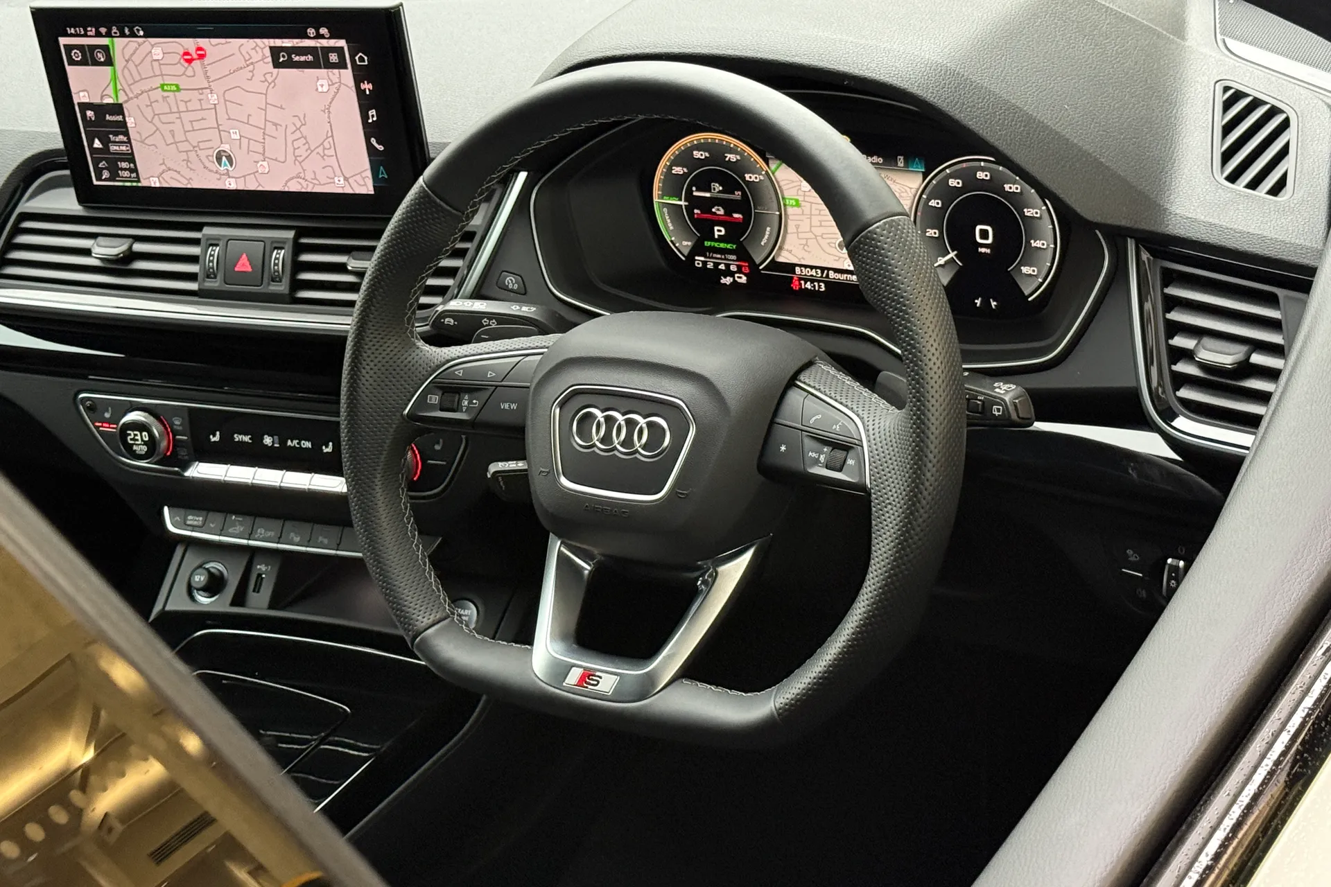 Audi Q5 thumbnail image number 39