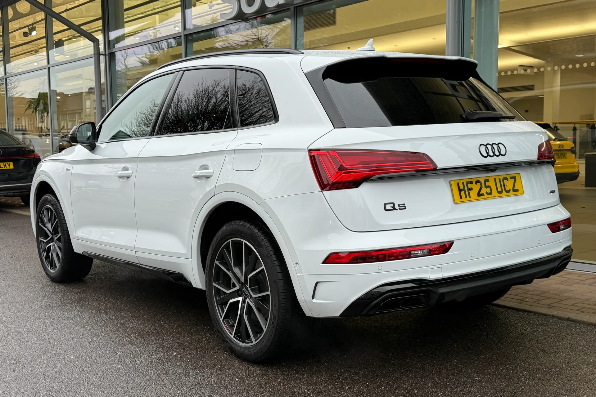 Audi Q5 thumbnail image number 9