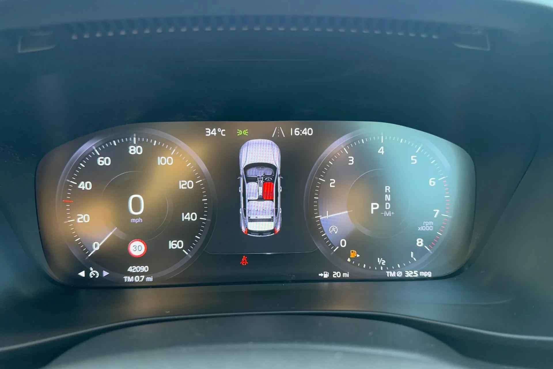 Volvo XC40 thumbnail image number 41