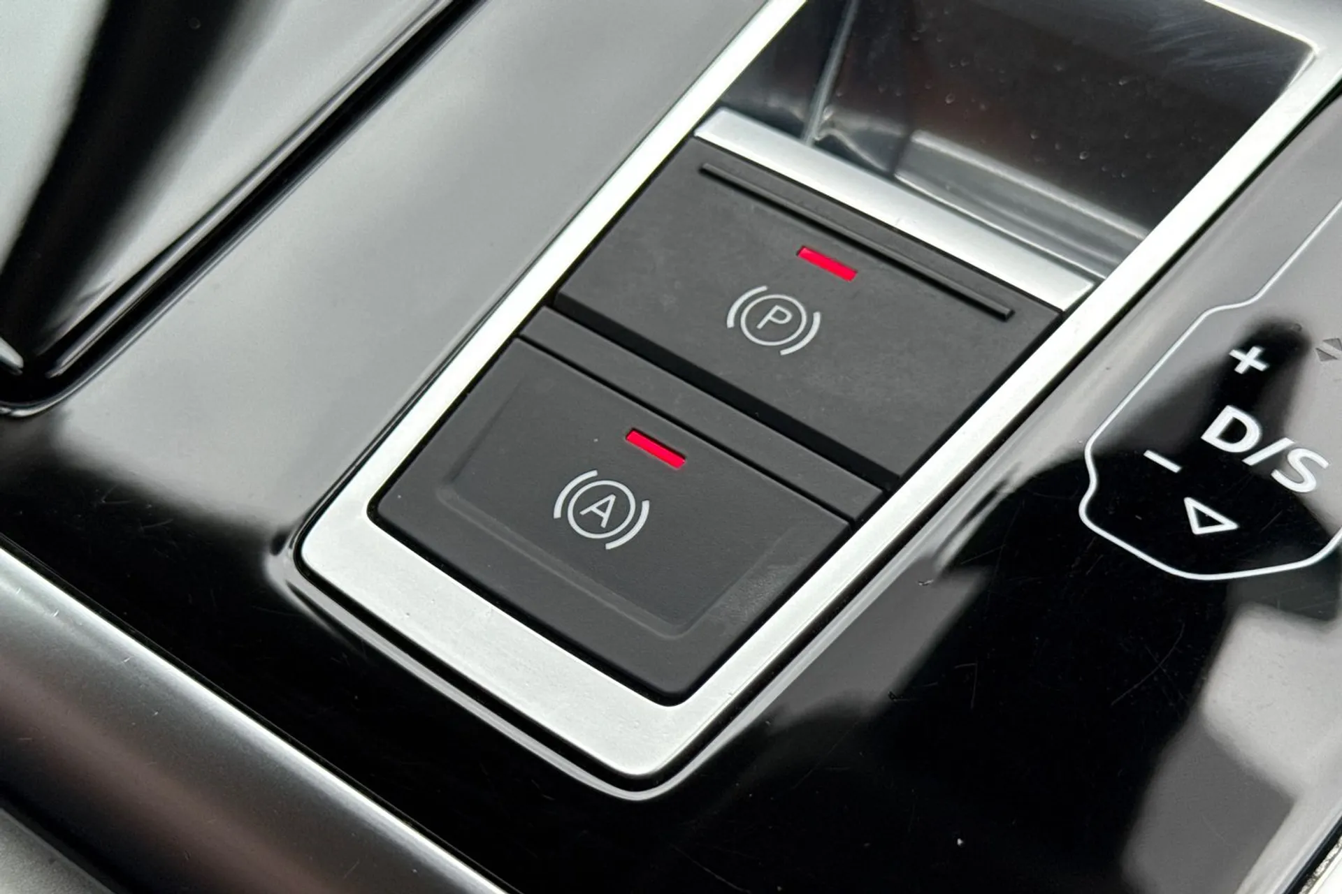 Audi Q7 thumbnail image number 38