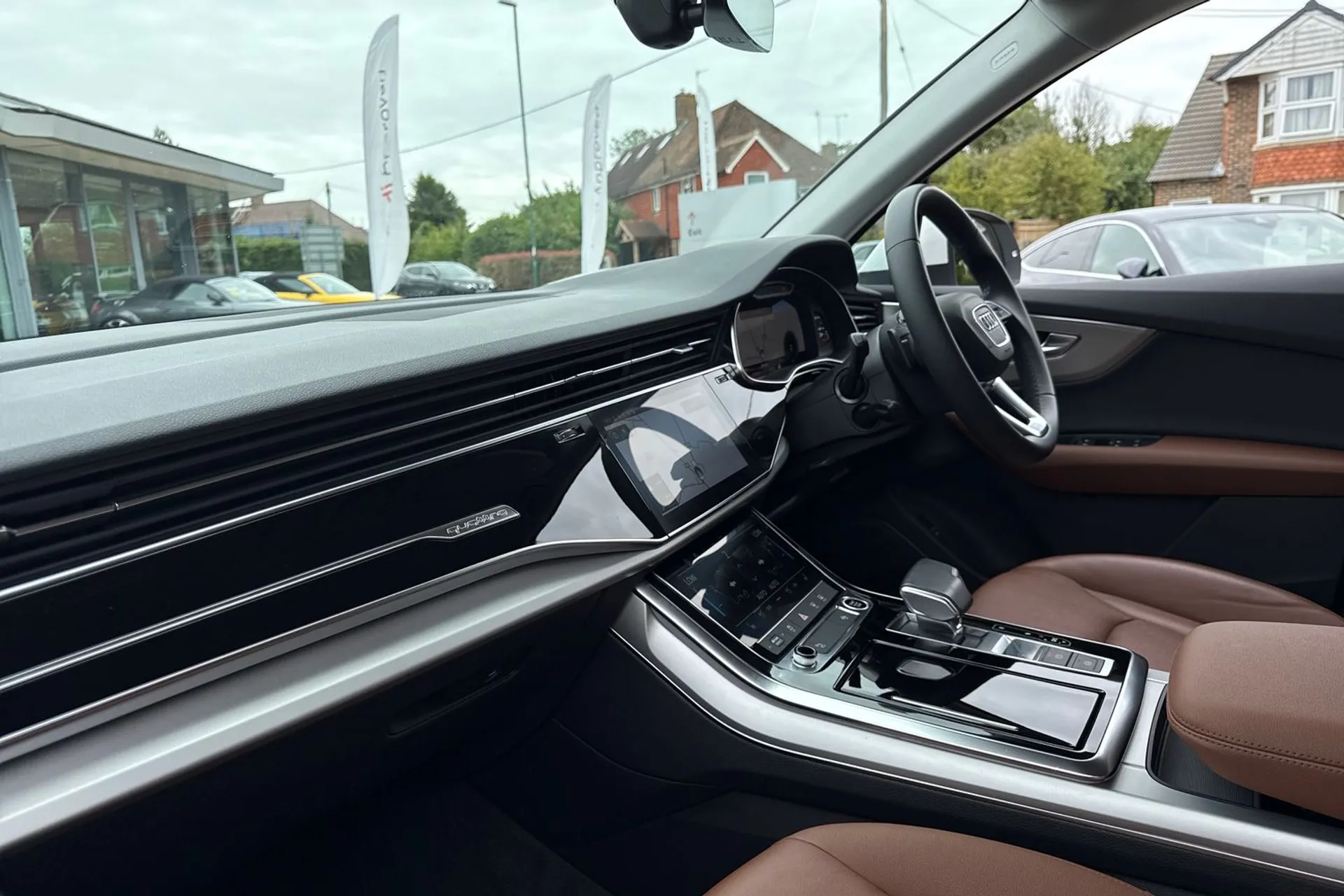 Audi Q7 thumbnail image number 29