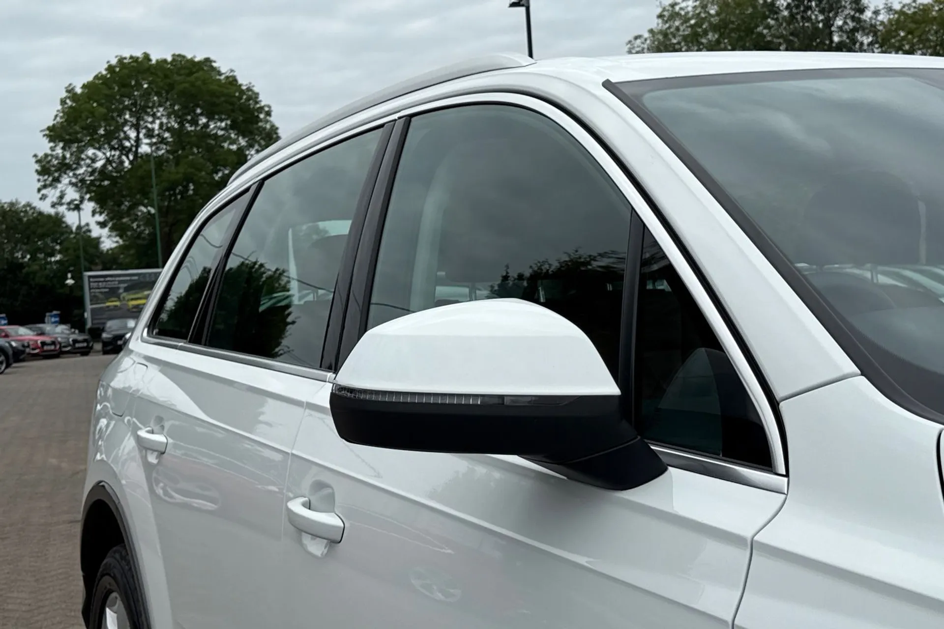 Audi Q7 thumbnail image number 46