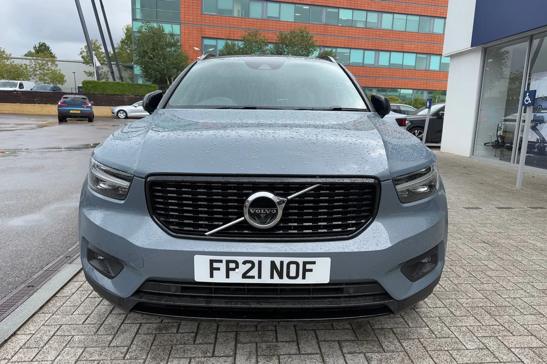 Volvo XC40 thumbnail image number 12