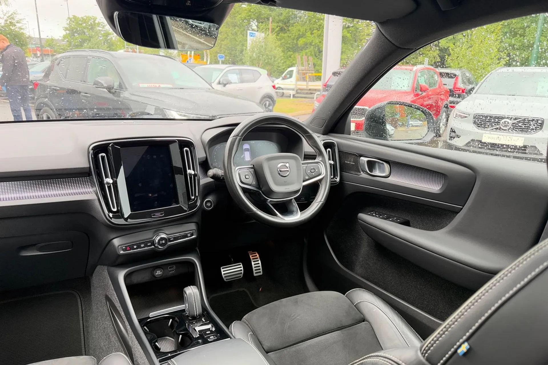 Volvo XC40 thumbnail image number 32