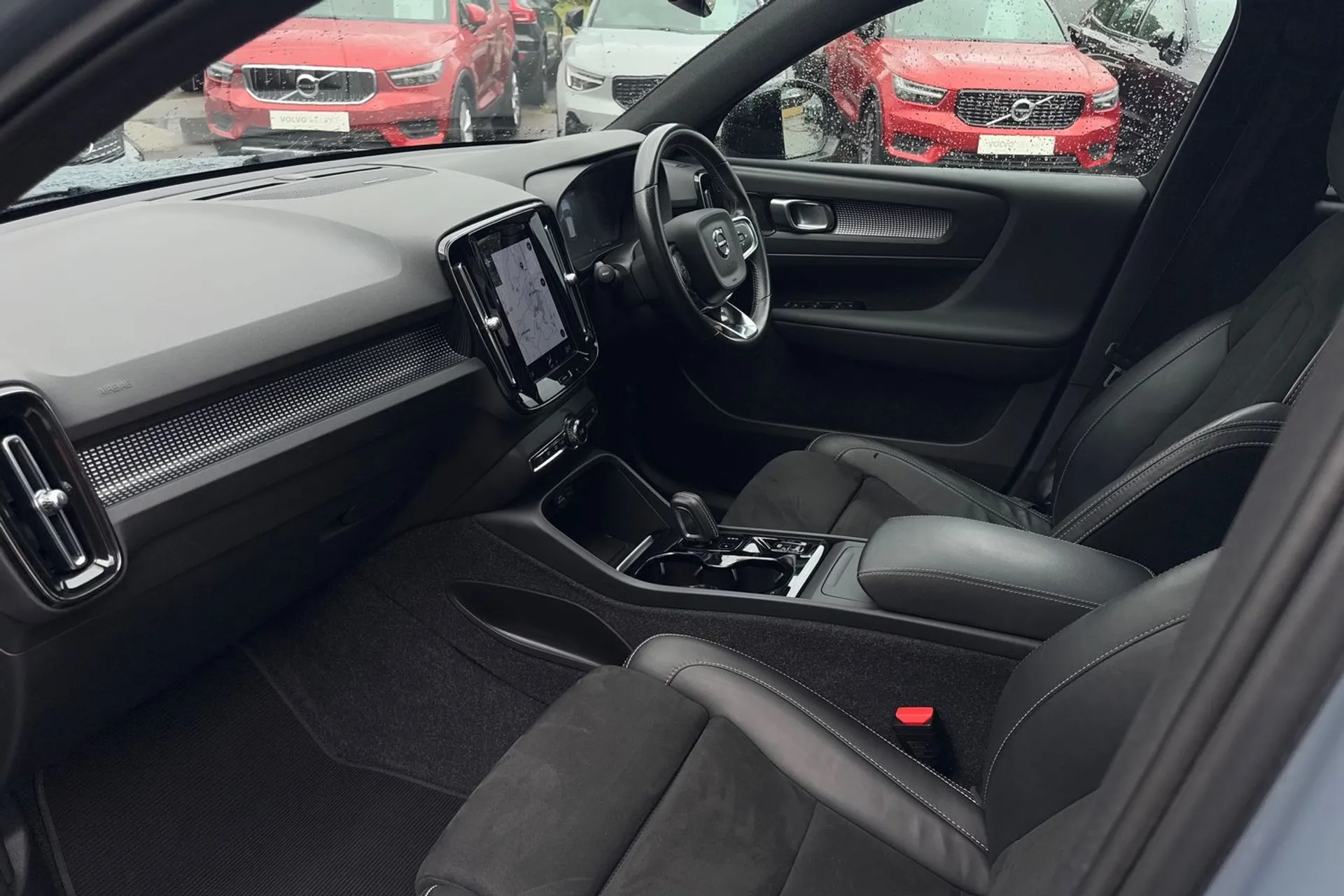 Volvo XC40 thumbnail image number 26