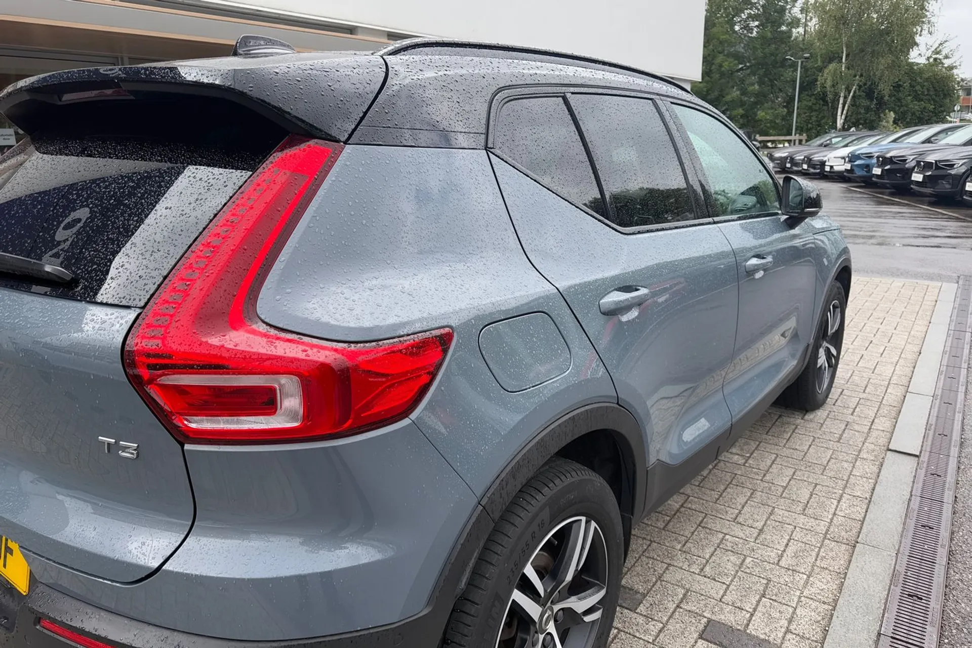 Volvo XC40 thumbnail image number 14