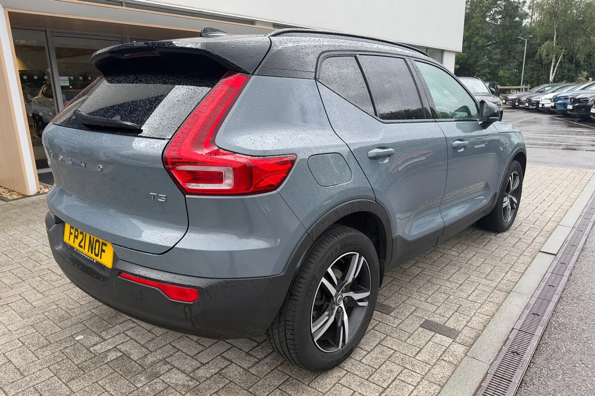 Volvo XC40 thumbnail image number 7