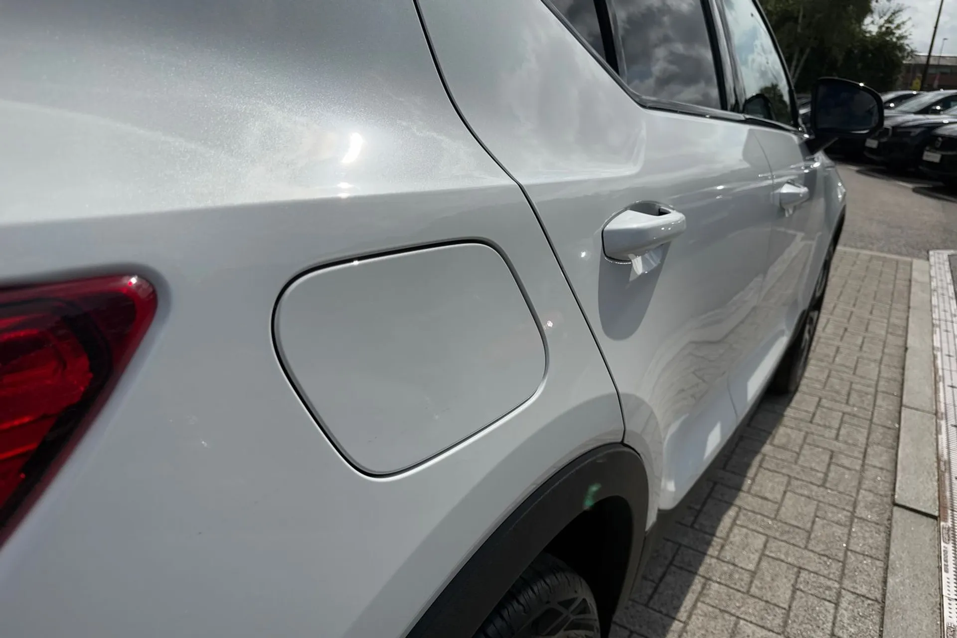 Volvo XC40 thumbnail image number 18