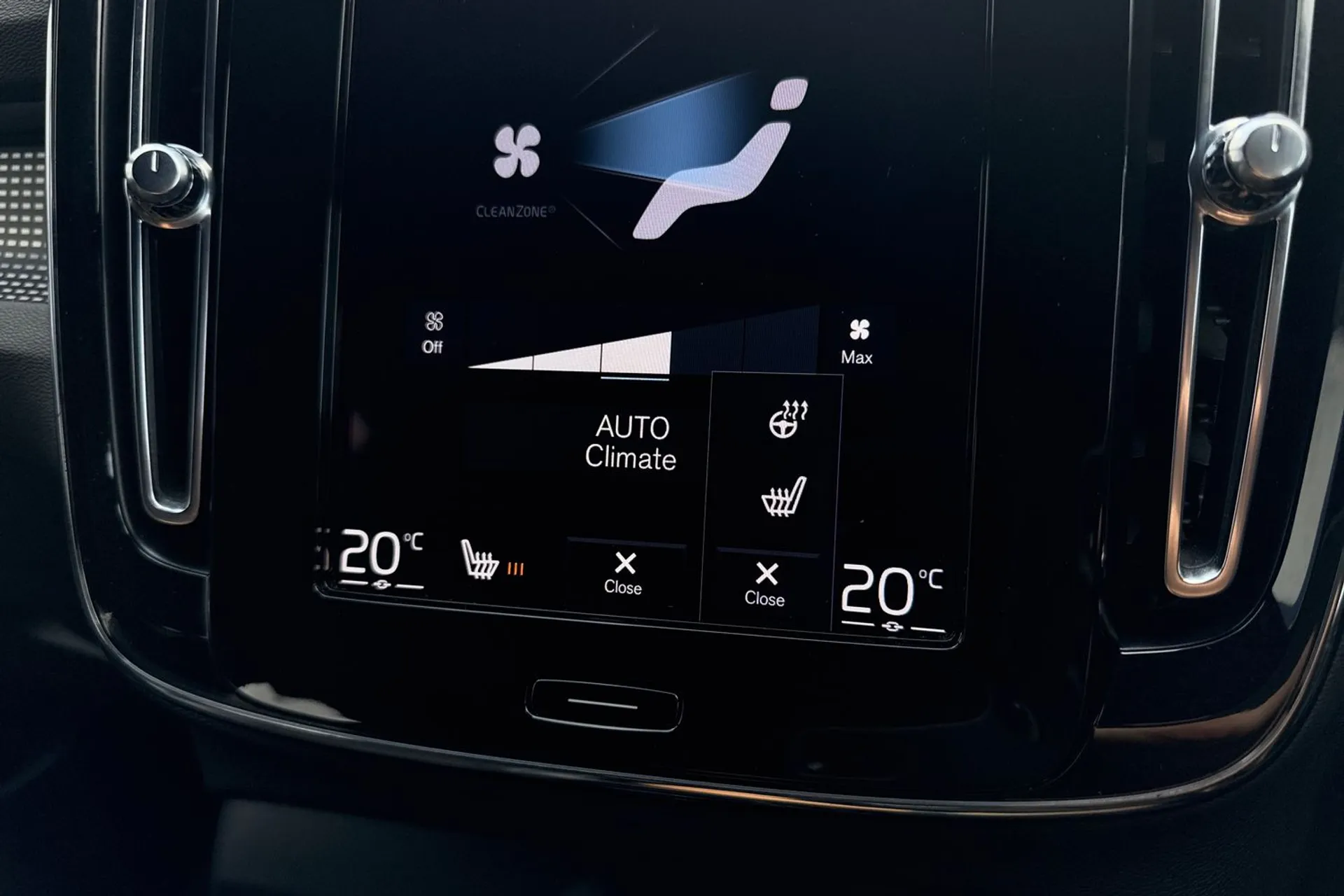 Volvo XC40 thumbnail image number 39