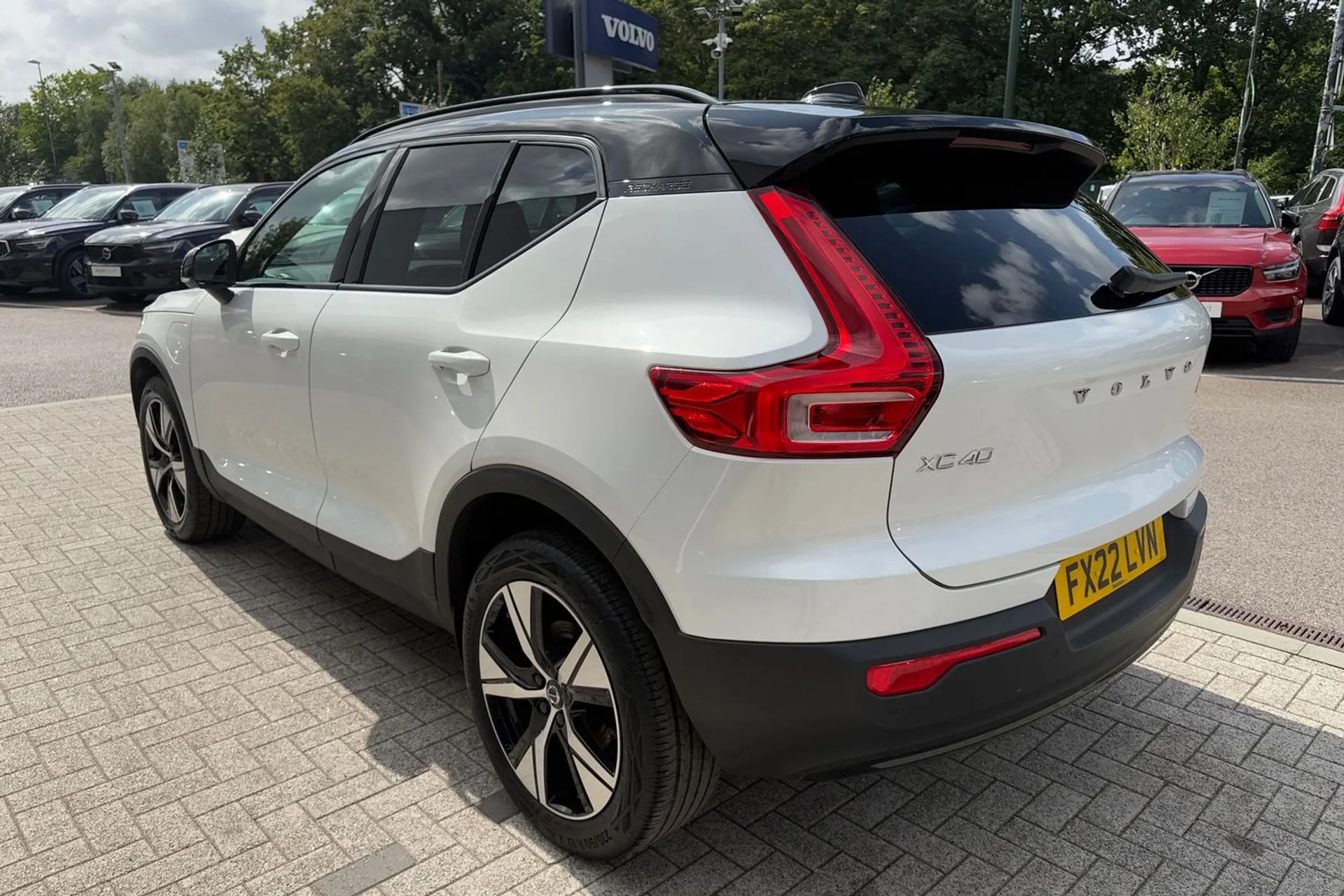 Volvo XC40 thumbnail image number 9