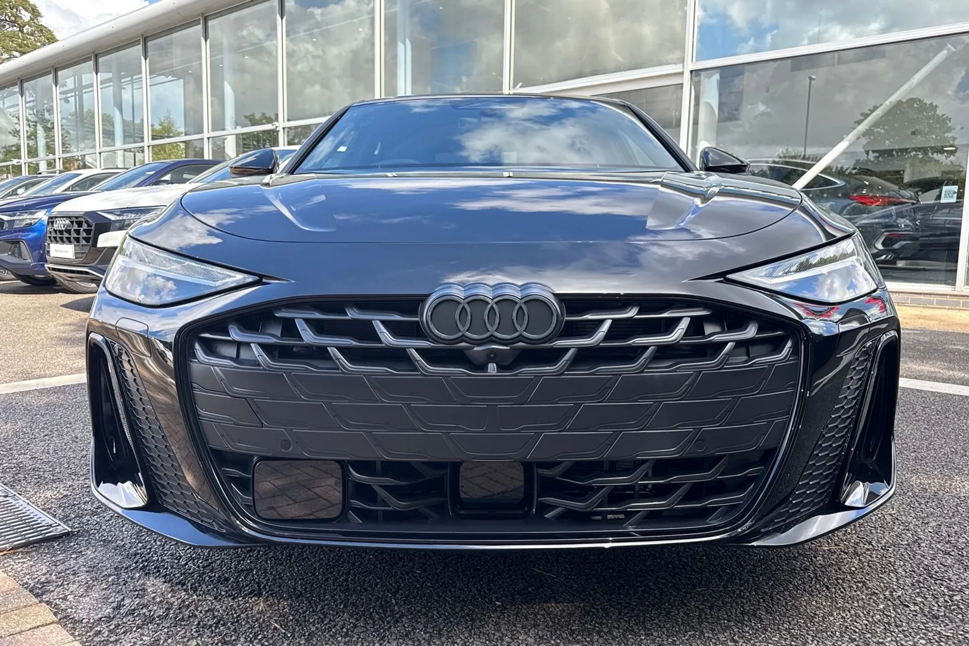 Audi A6 thumbnail image number 13