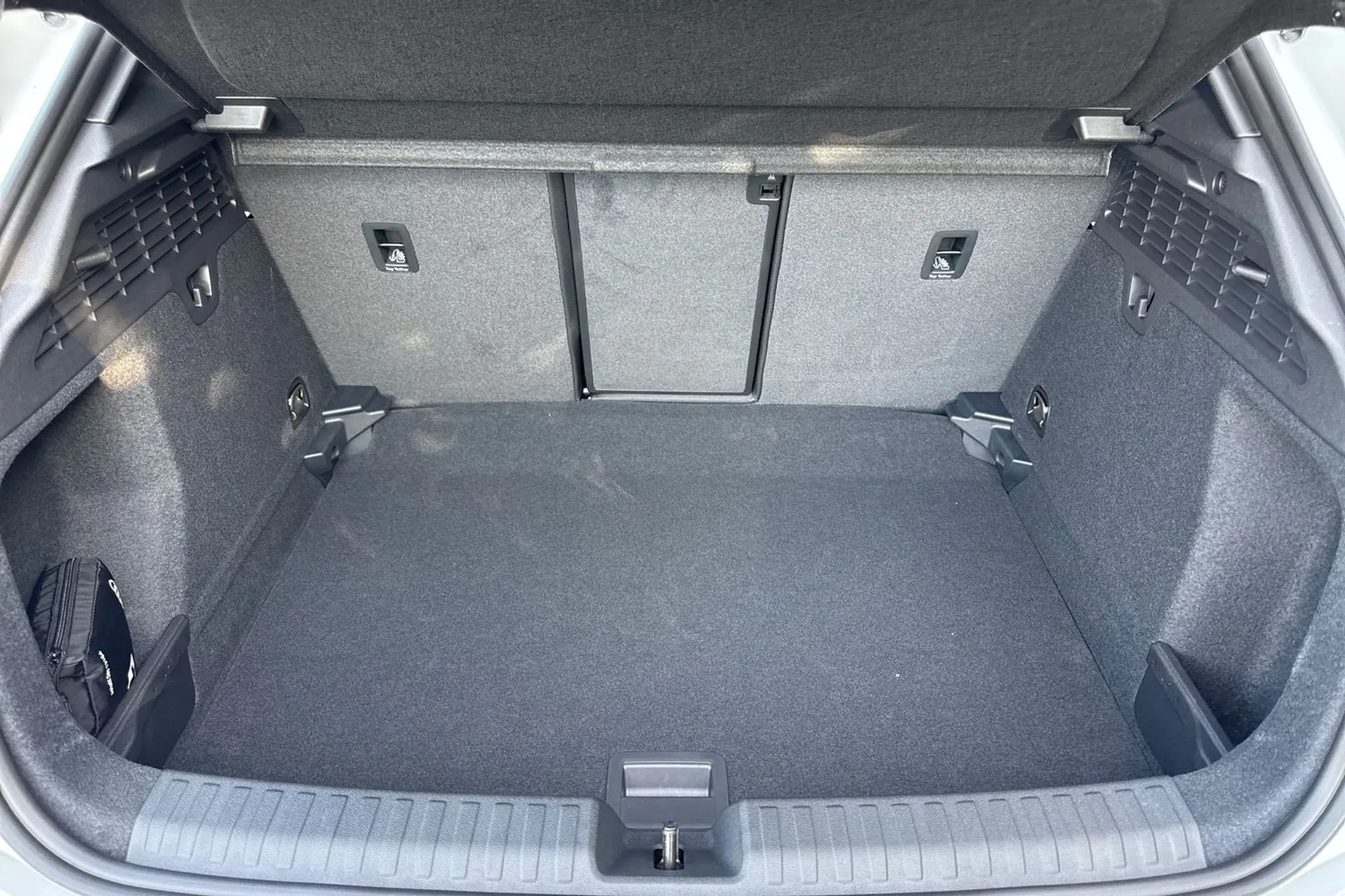 Audi A3 thumbnail image number 18