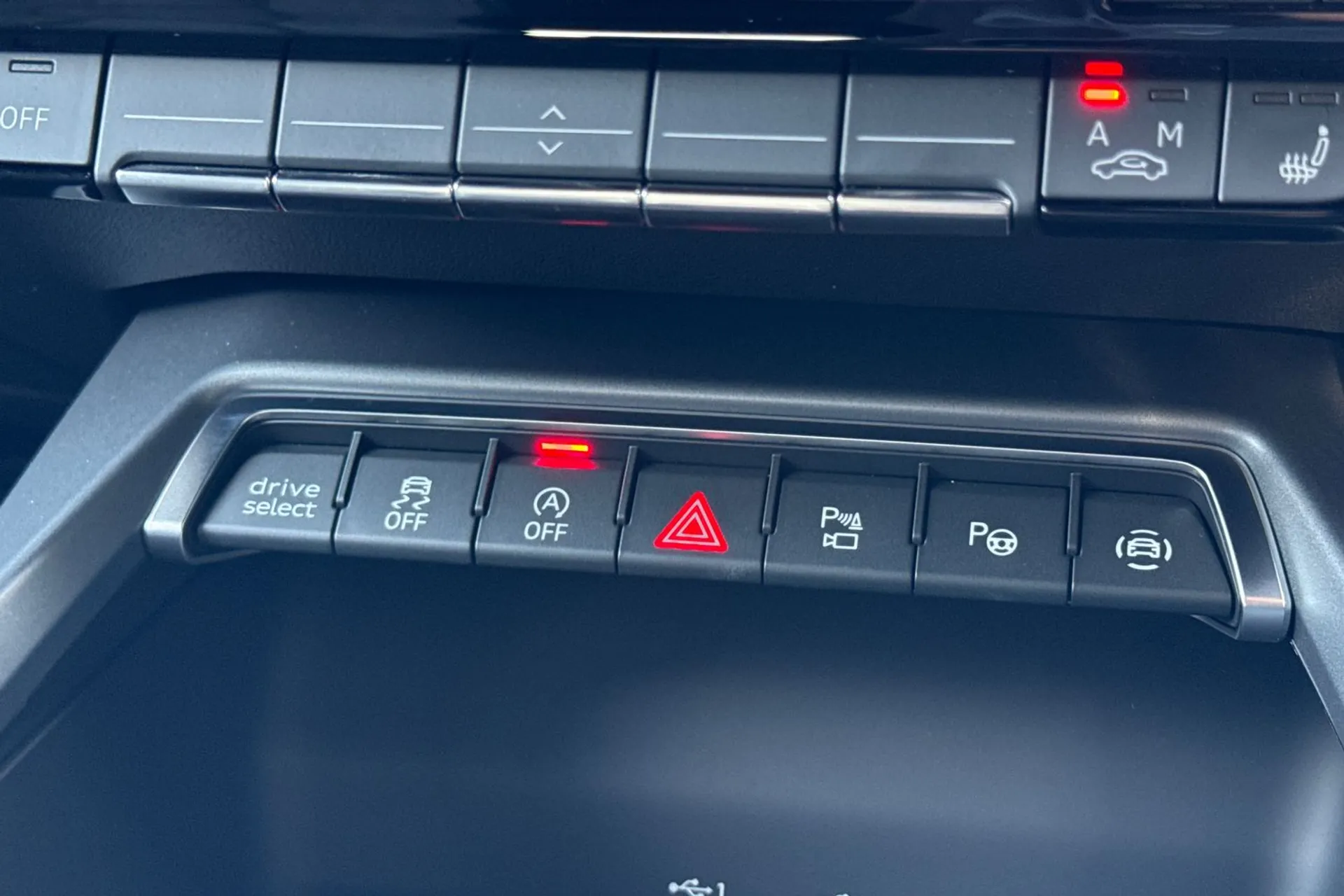 Audi A3 thumbnail image number 45