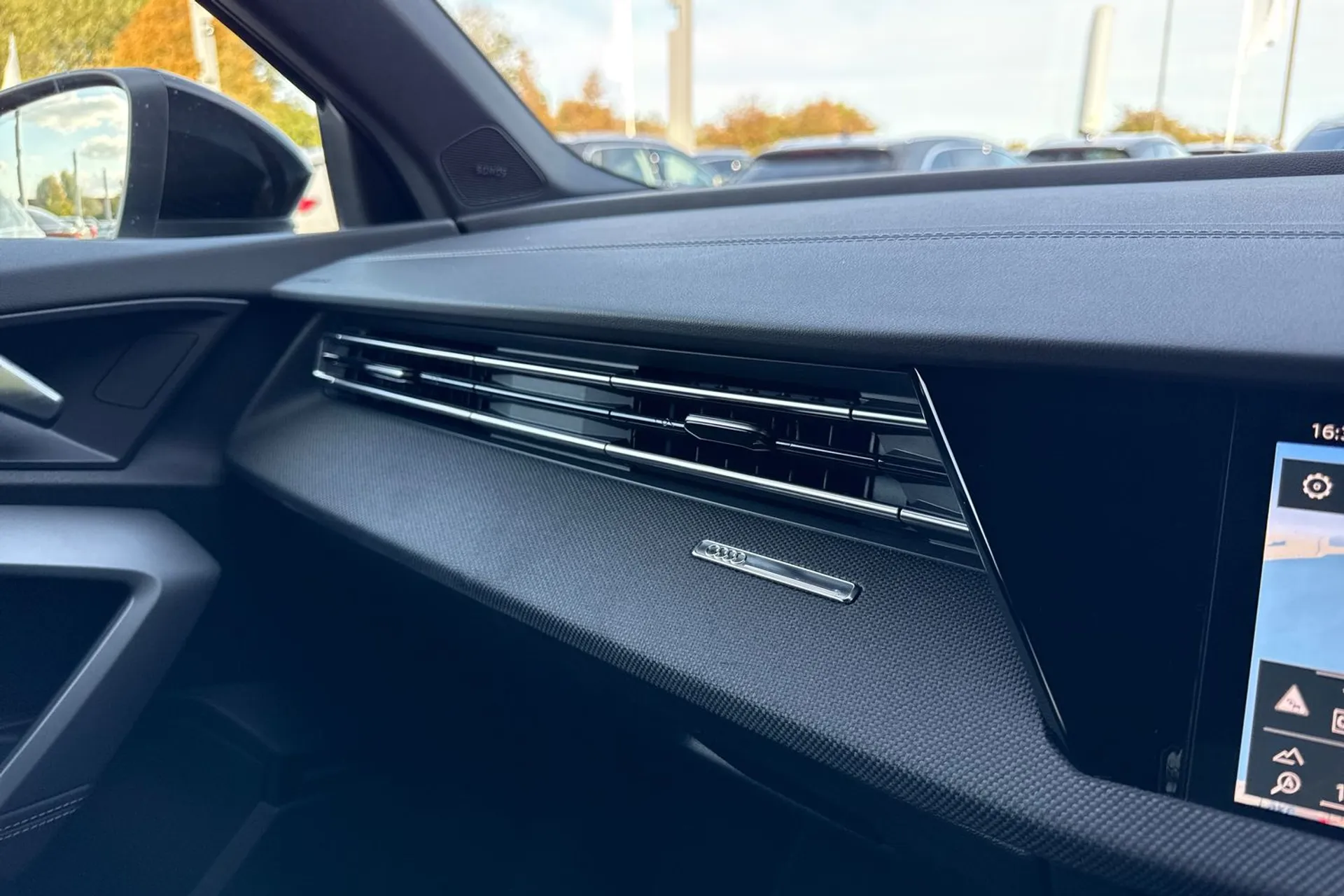 Audi A3 thumbnail image number 54