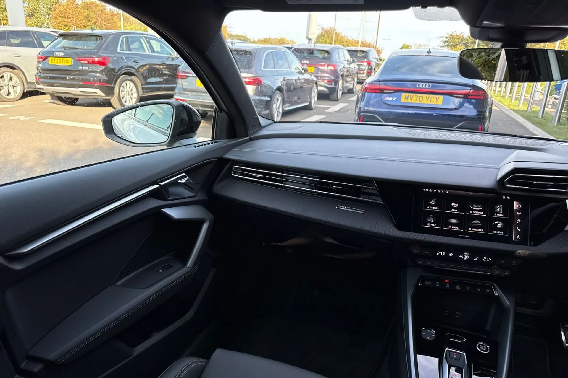 Audi A3 thumbnail image number 35