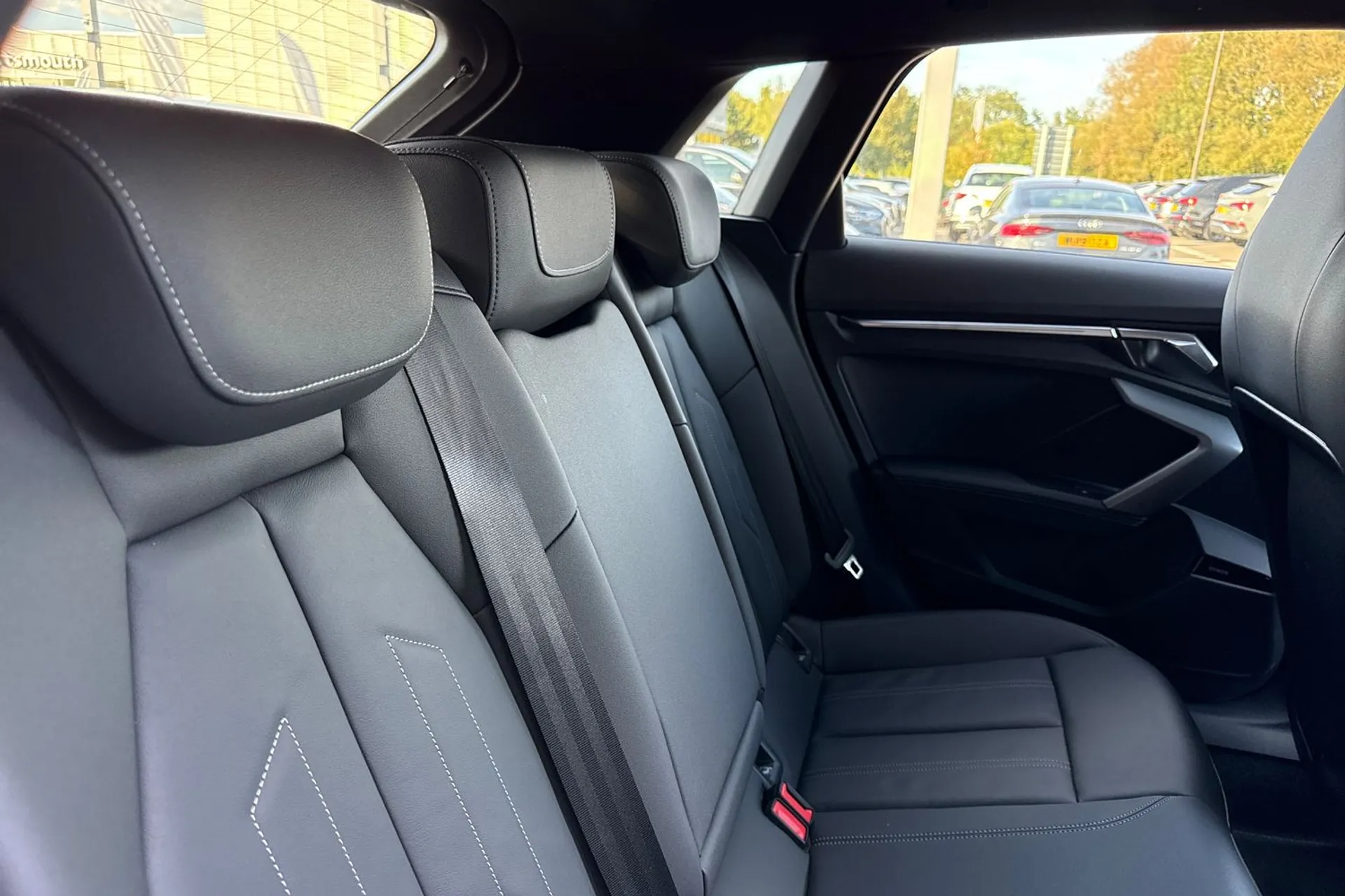 Audi A3 thumbnail image number 21