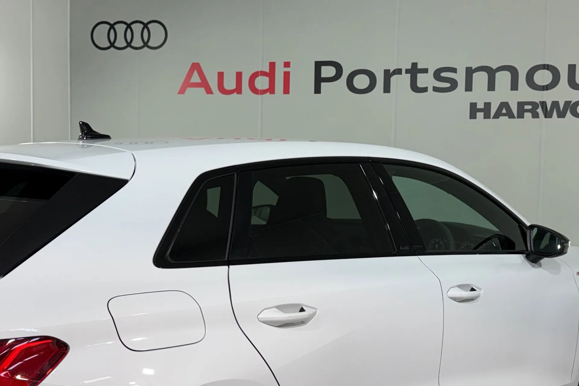 Audi A3 thumbnail image number 13