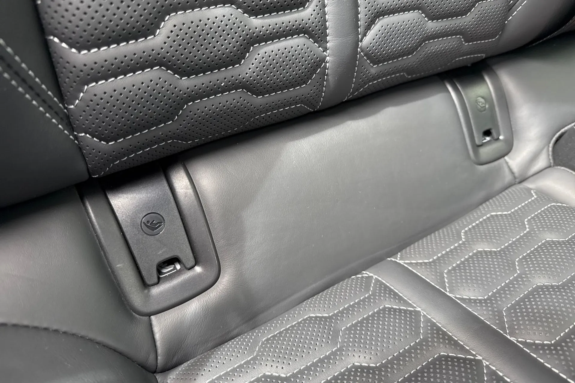 Audi RS6 thumbnail image number 45
