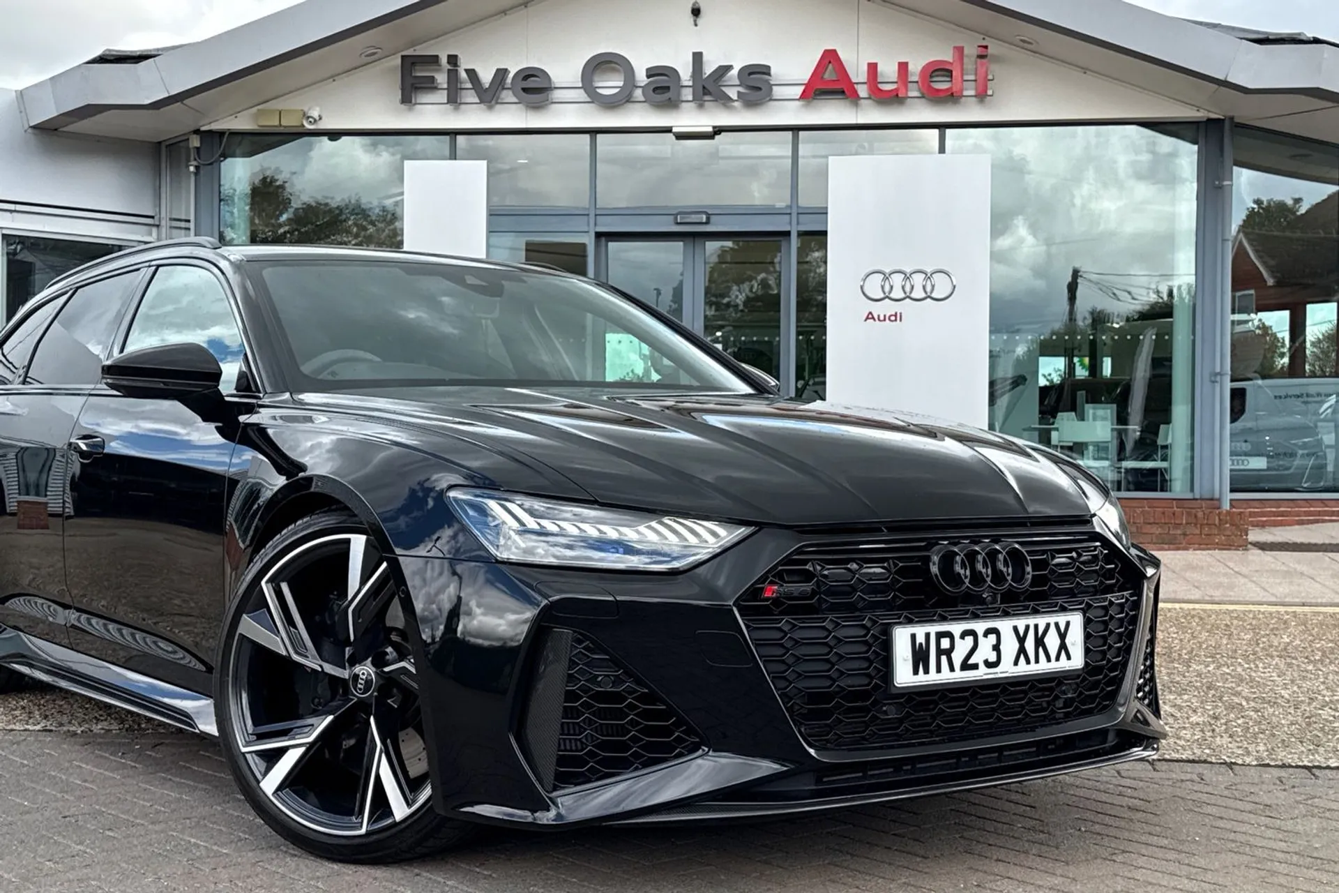 Audi RS6 thumbnail image number 27
