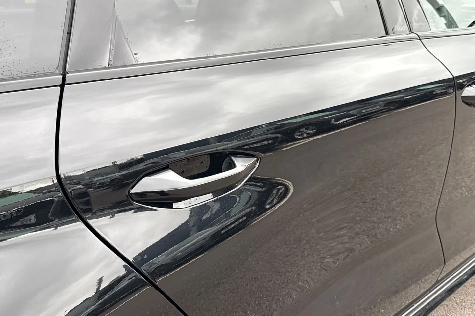 Audi A3 thumbnail image number 15