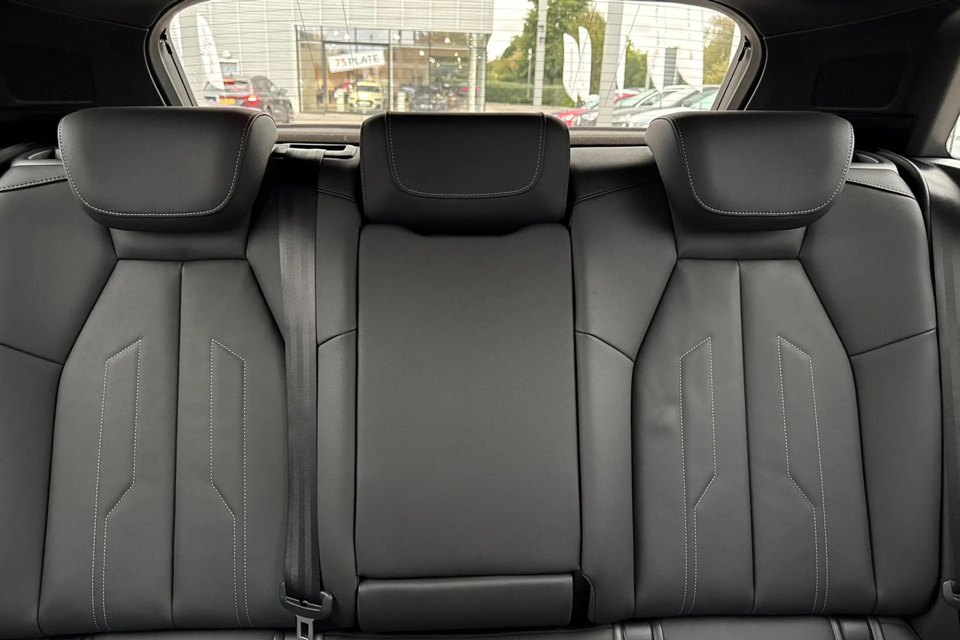 Audi A3 thumbnail image number 33