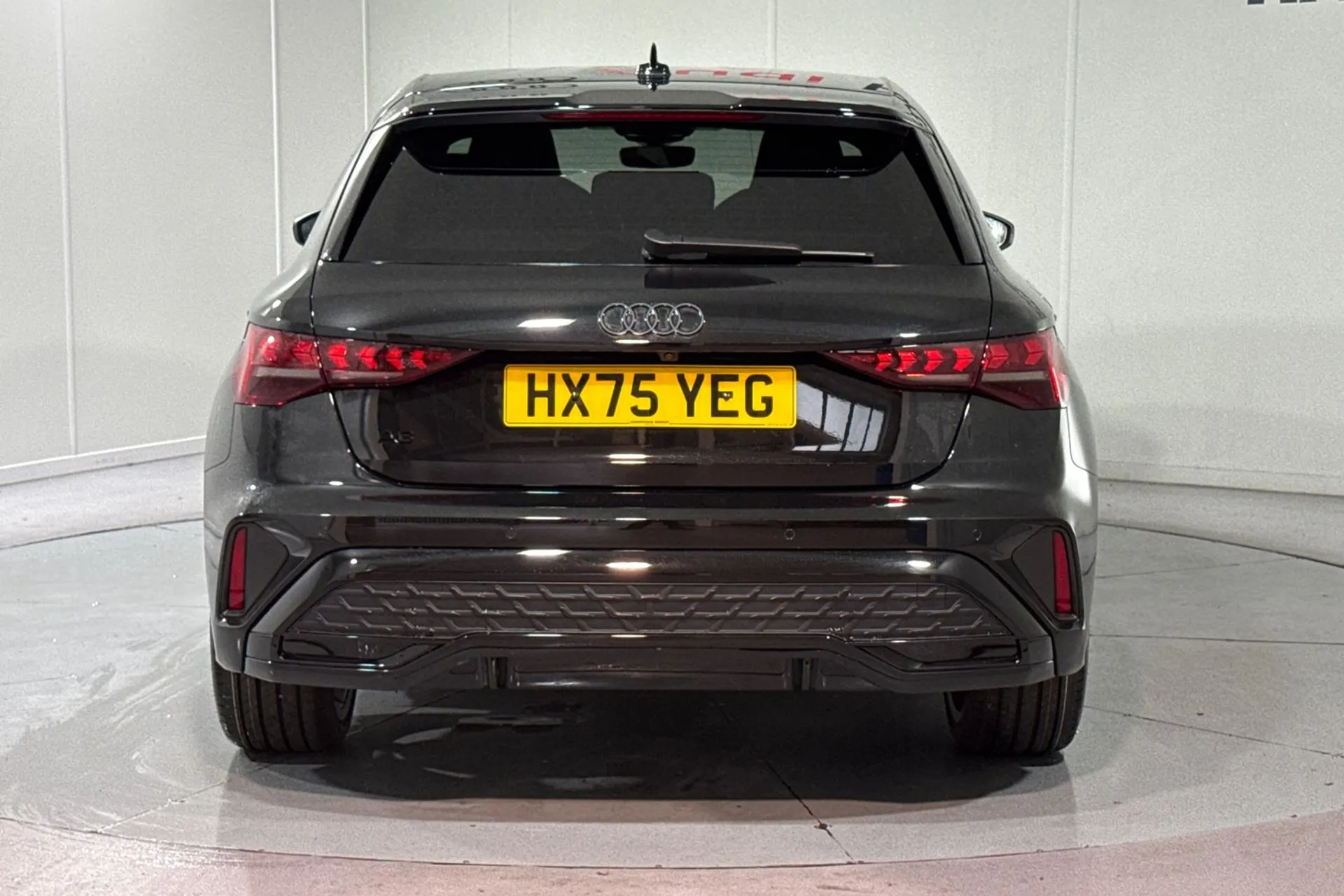 Audi A3 thumbnail image number 7