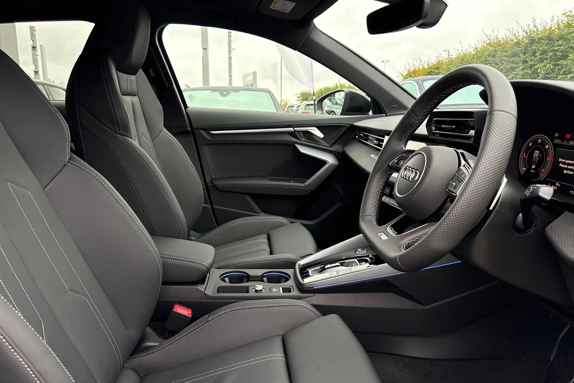 Audi A3 thumbnail image number 24